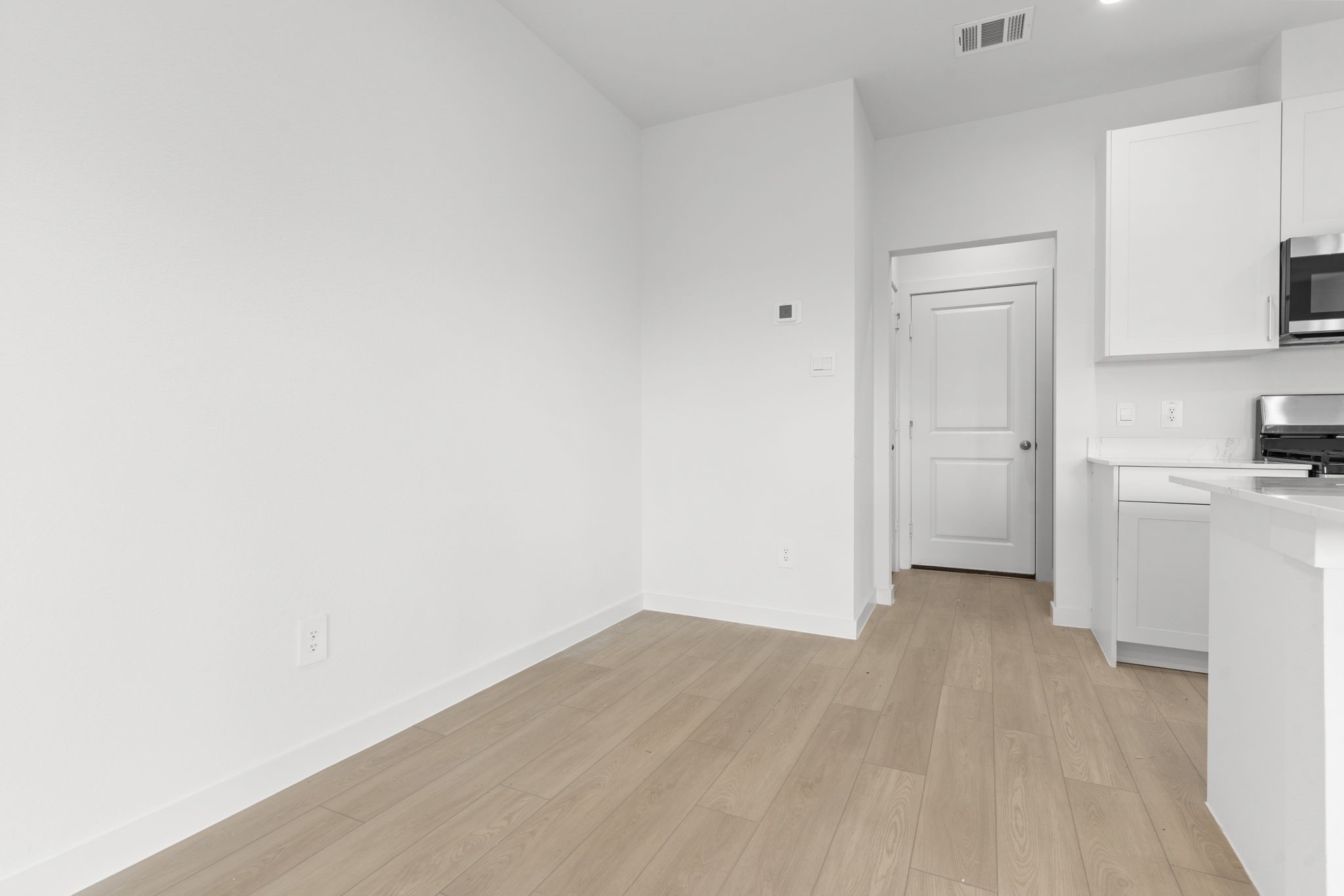 1734 Revolution Way Property Photo 10