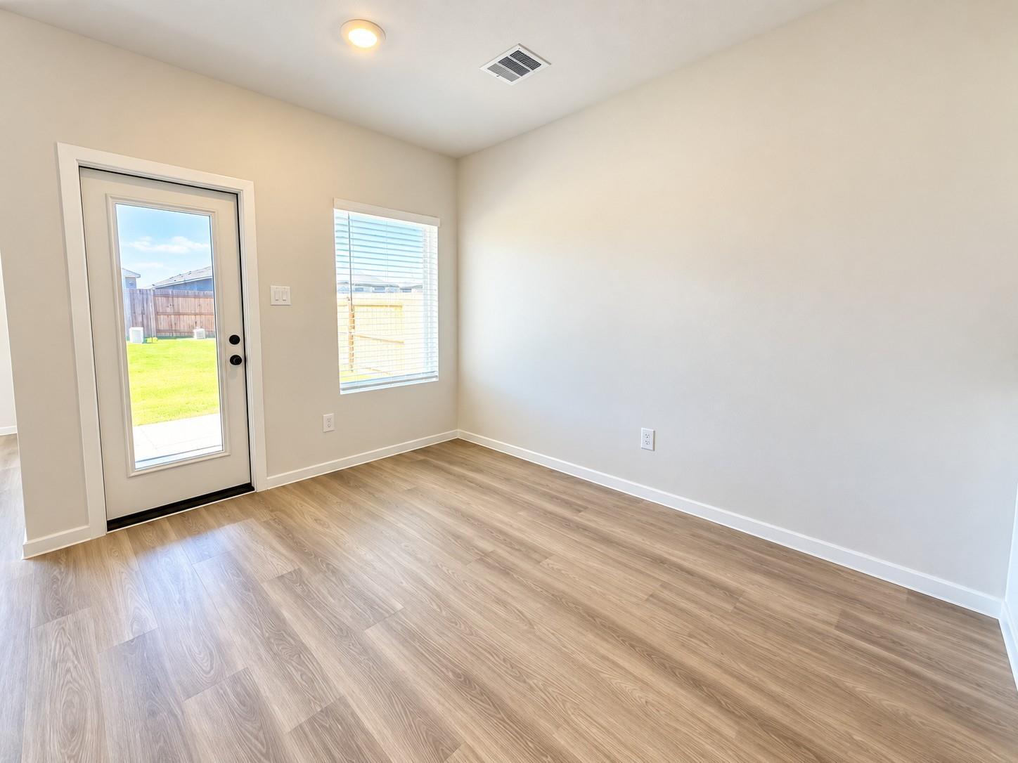 22015 Messina Springs Drive Property Photo 8
