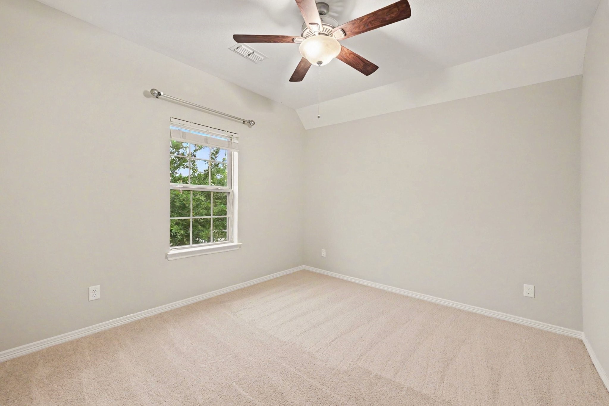30631 Morning Dove Drive Property Photo 34