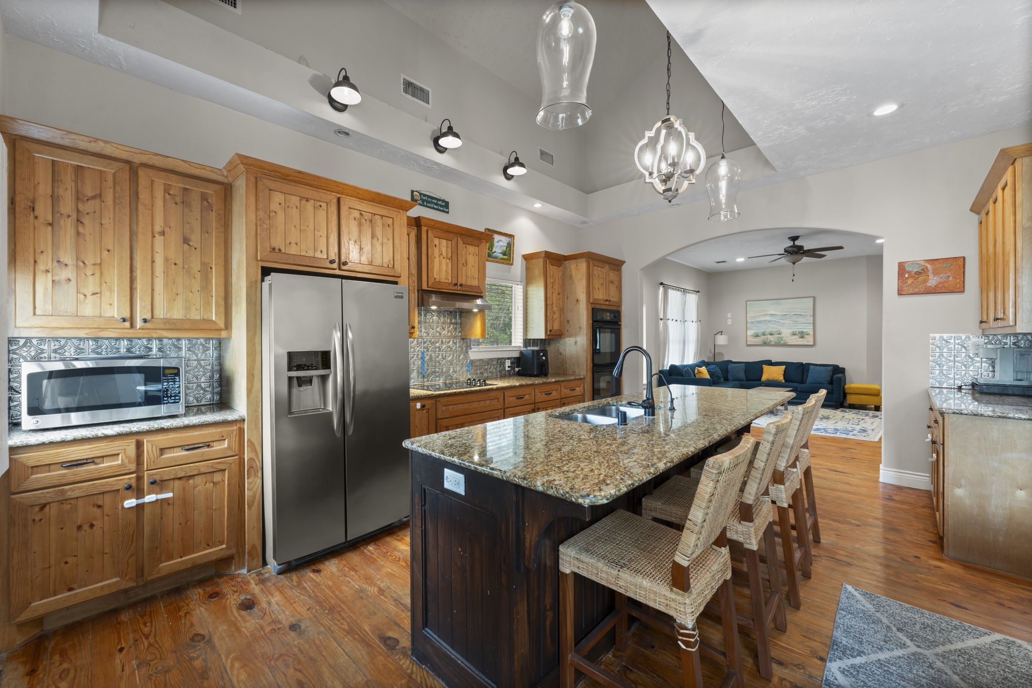 1250 S Pine Lake Road Property Photo 12