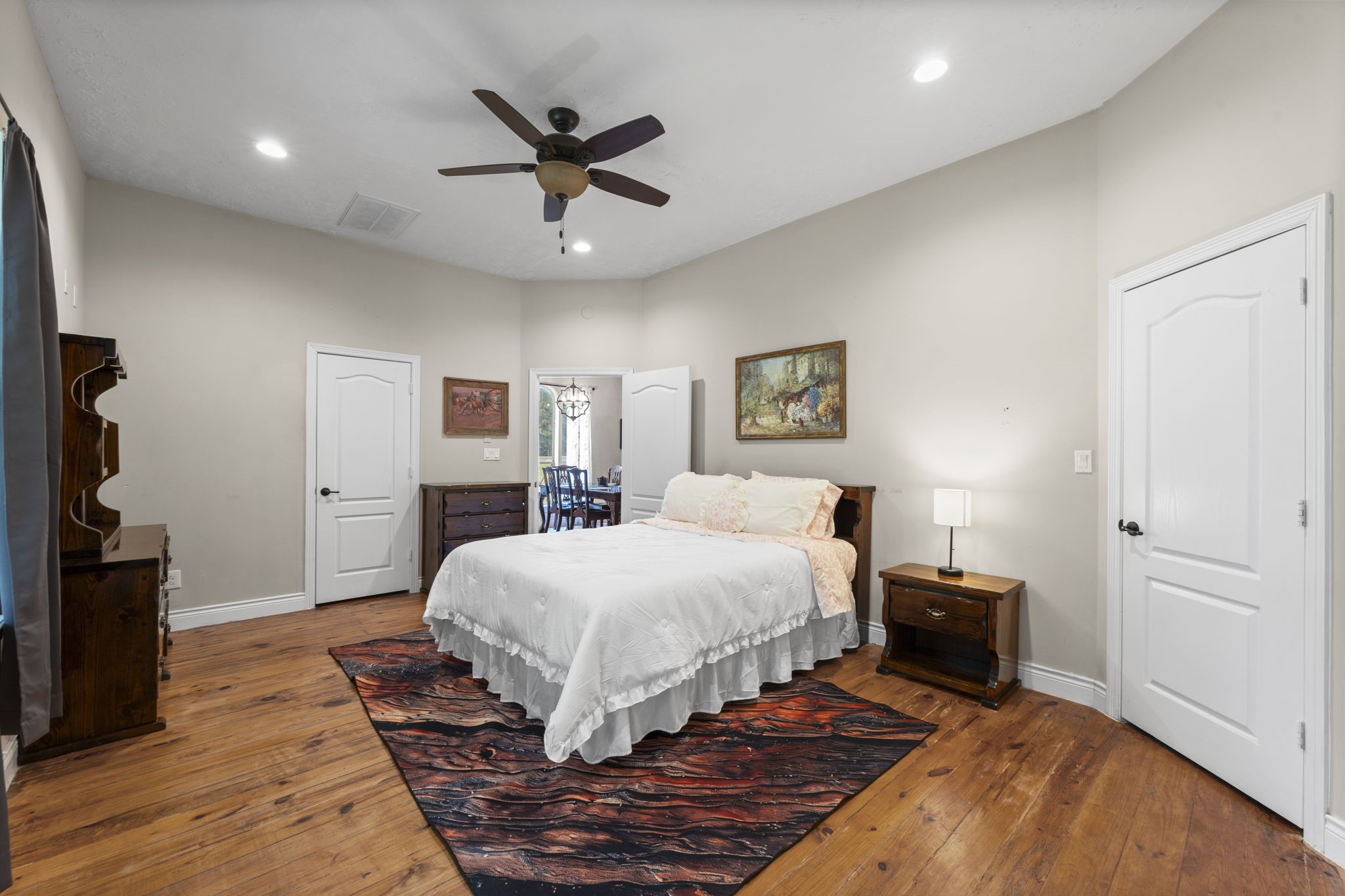 1250 S Pine Lake Road Property Photo 16