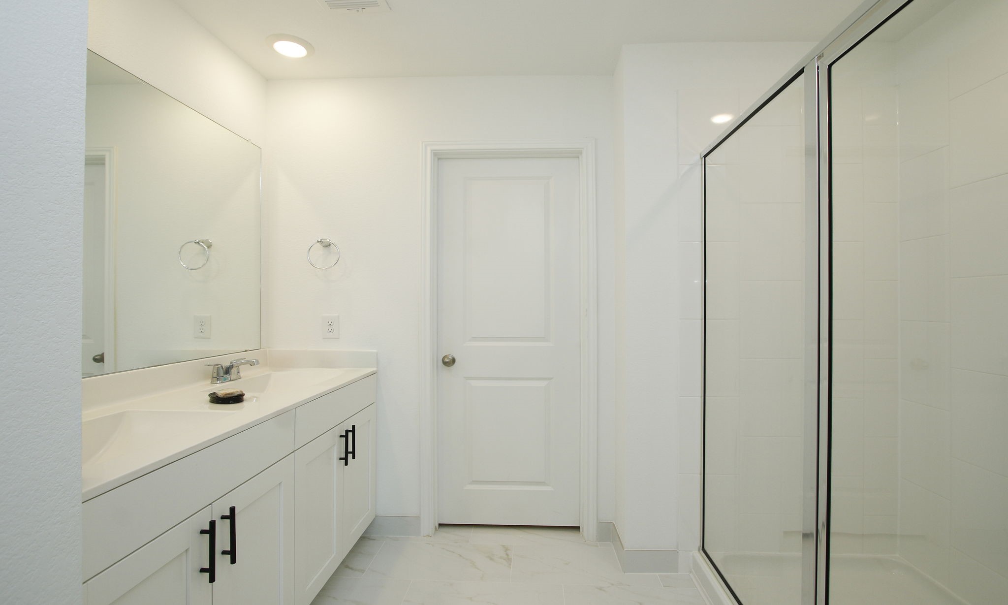 3042 Holland Lakes Drive Property Photo 25