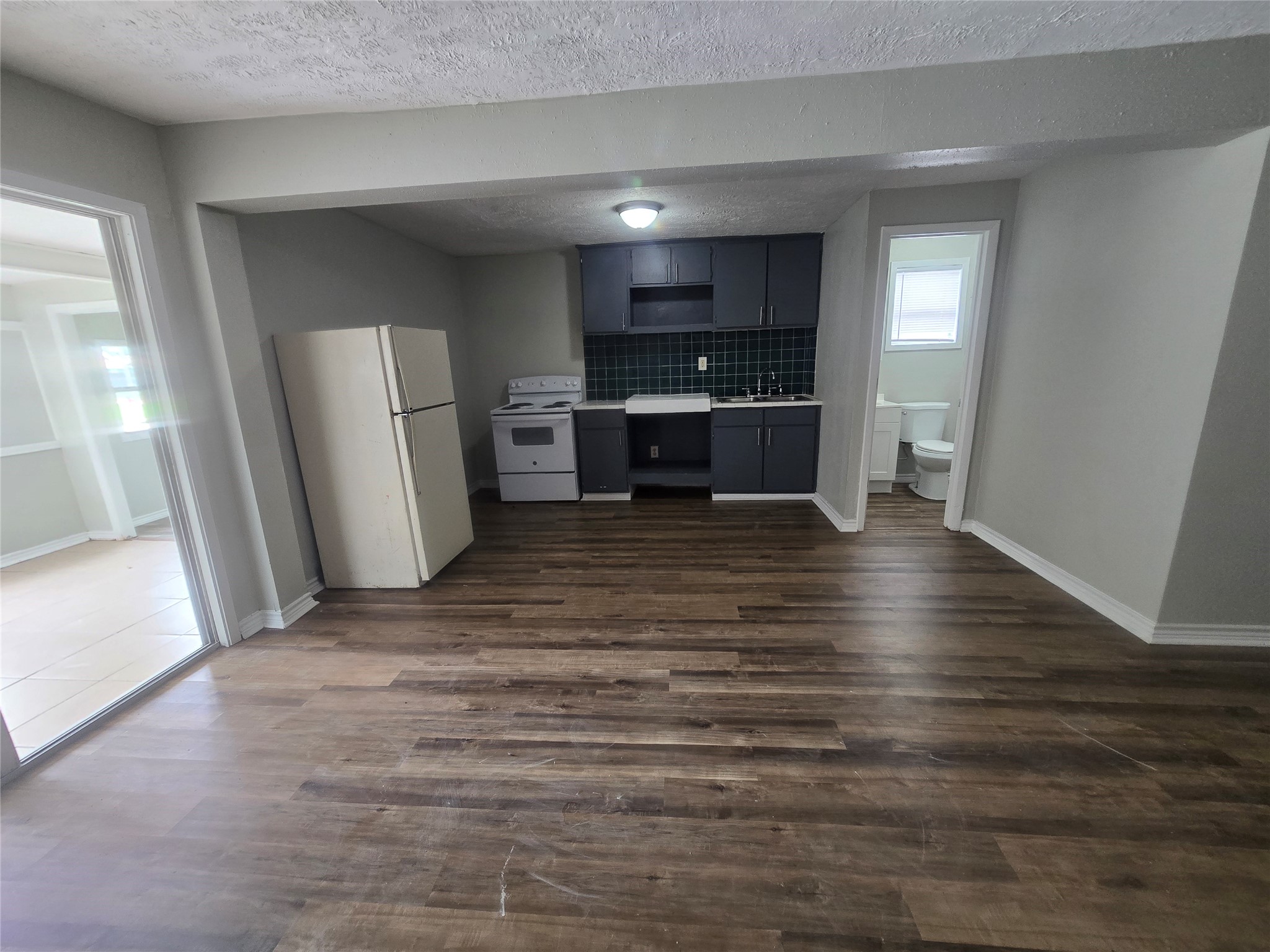 202 N Logan Street Property Photo 7