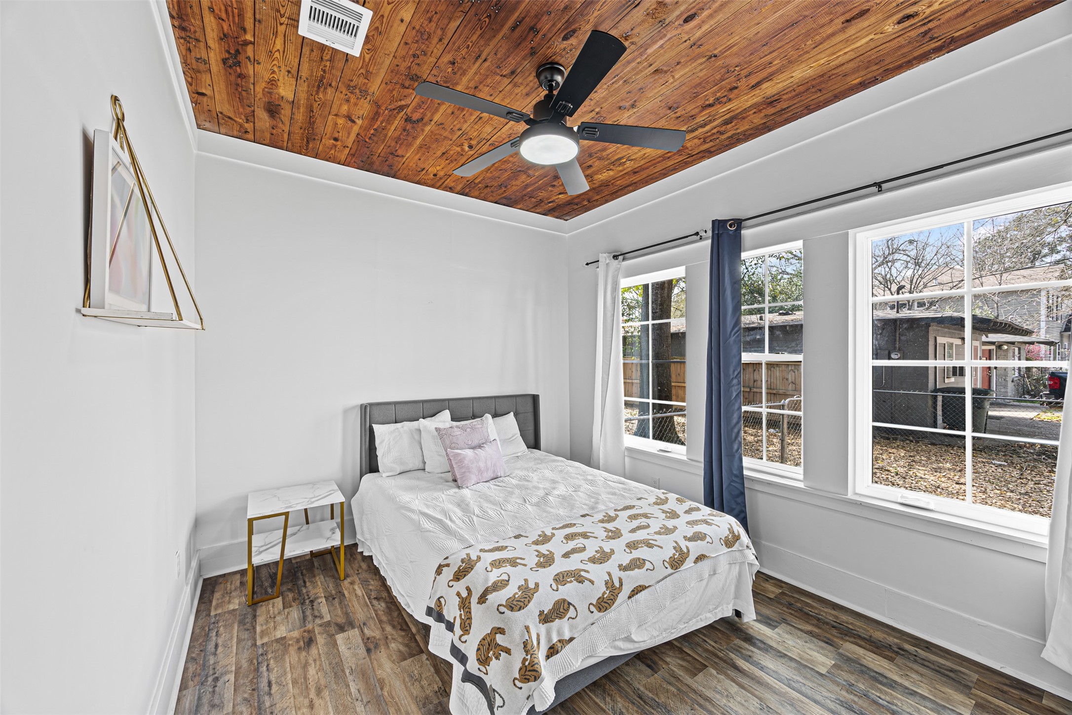 1409 20 1/2 Street Property Photo 6