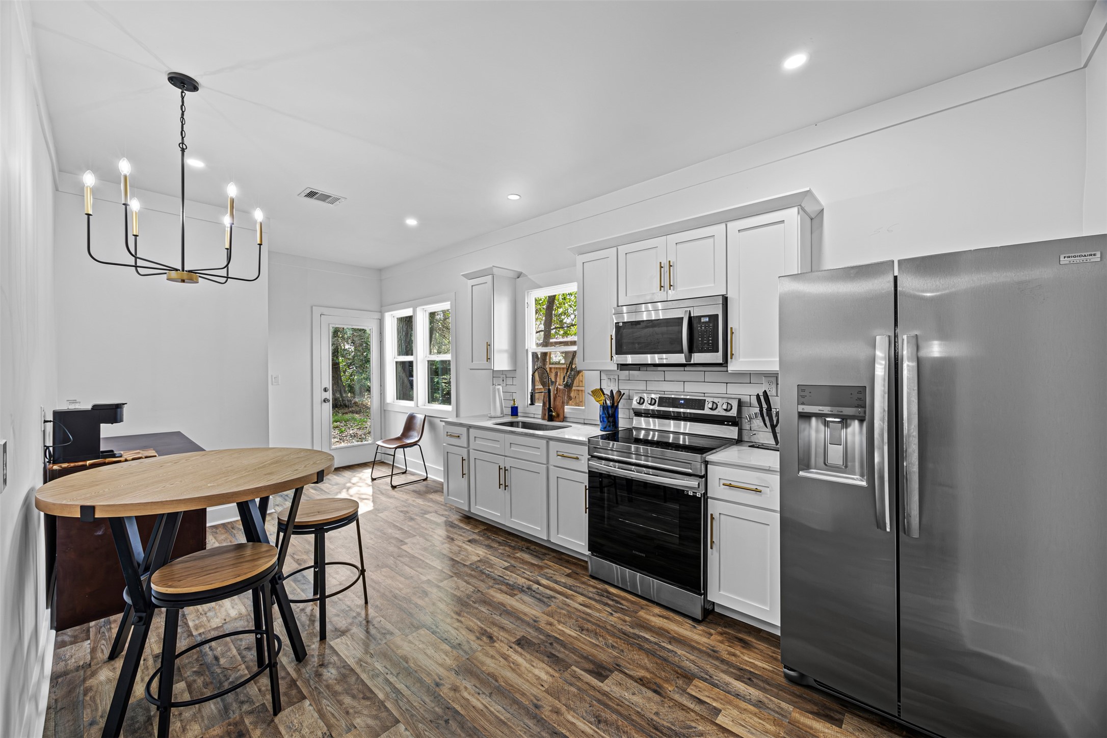 1409 20 1/2 Street Property Photo 10