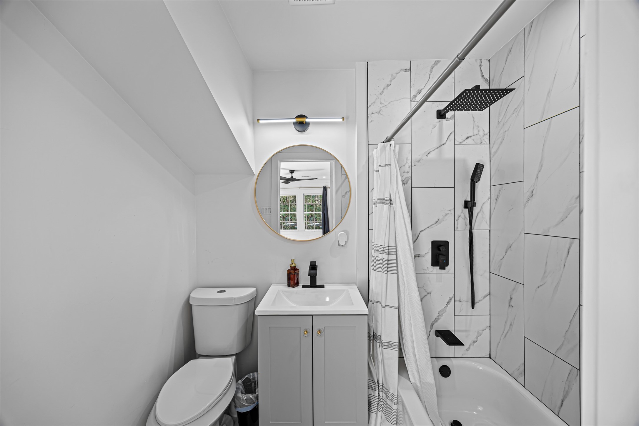 1409 20 1/2 Street Property Photo 15