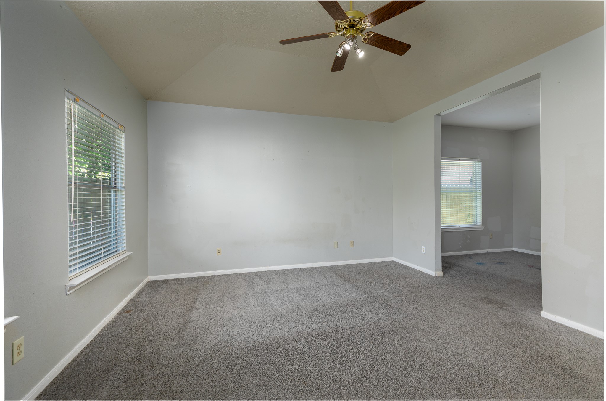 3103 Lauren Lane Property Photo 15
