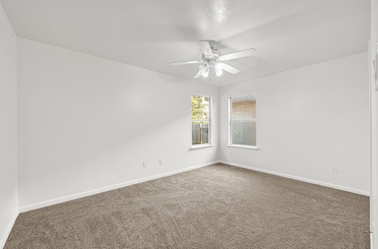 1107 Hampton Villa Lane, Houston Tx 77047 Property Photo 17