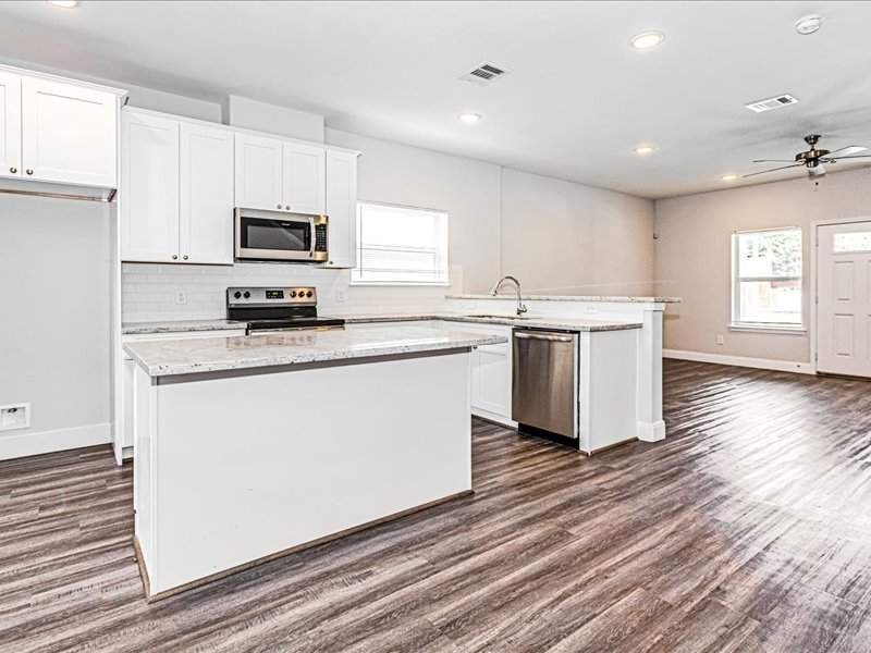 9314 Sundown Drive A Property Photo 3
