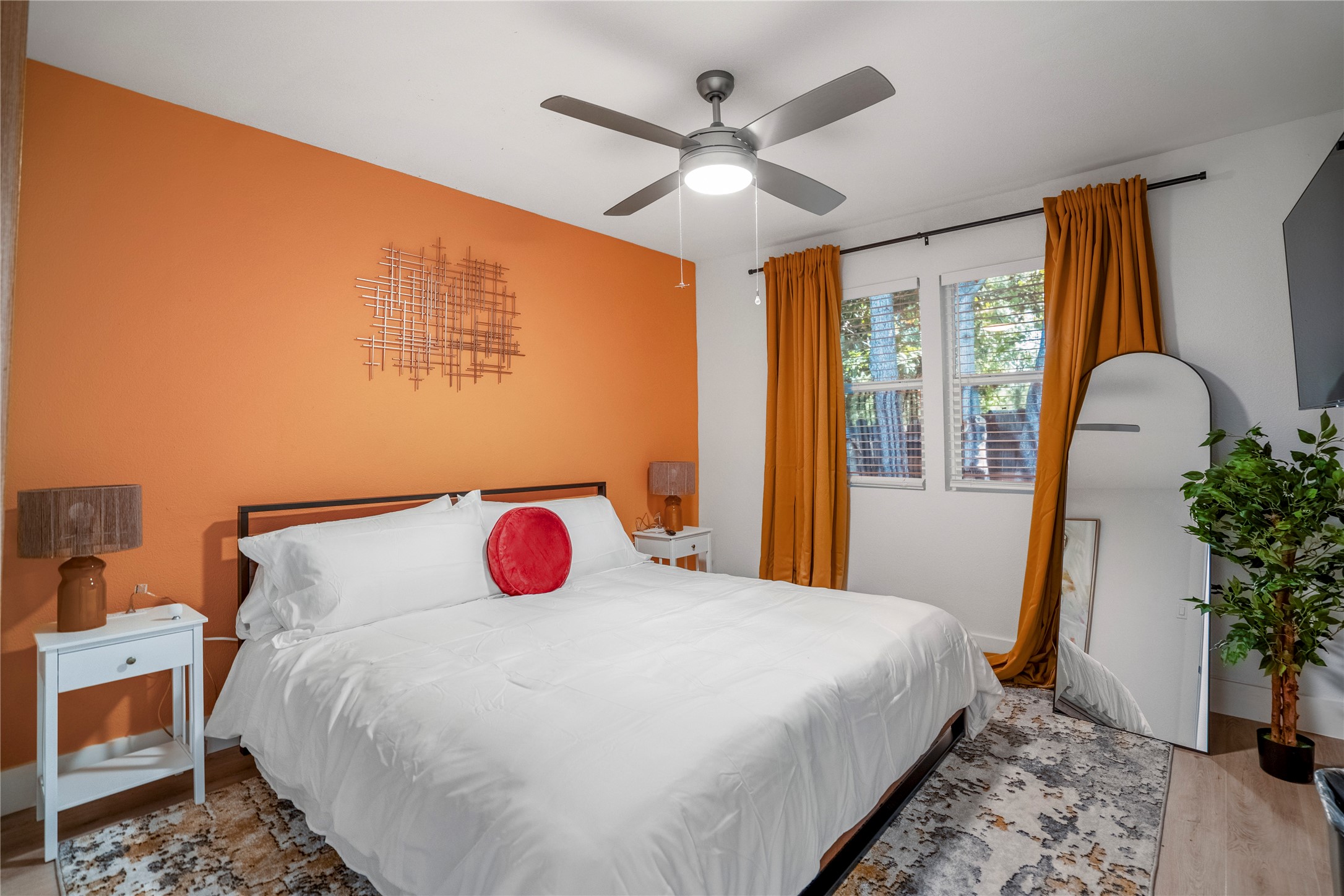 5202 Denmark Street Property Photo 18