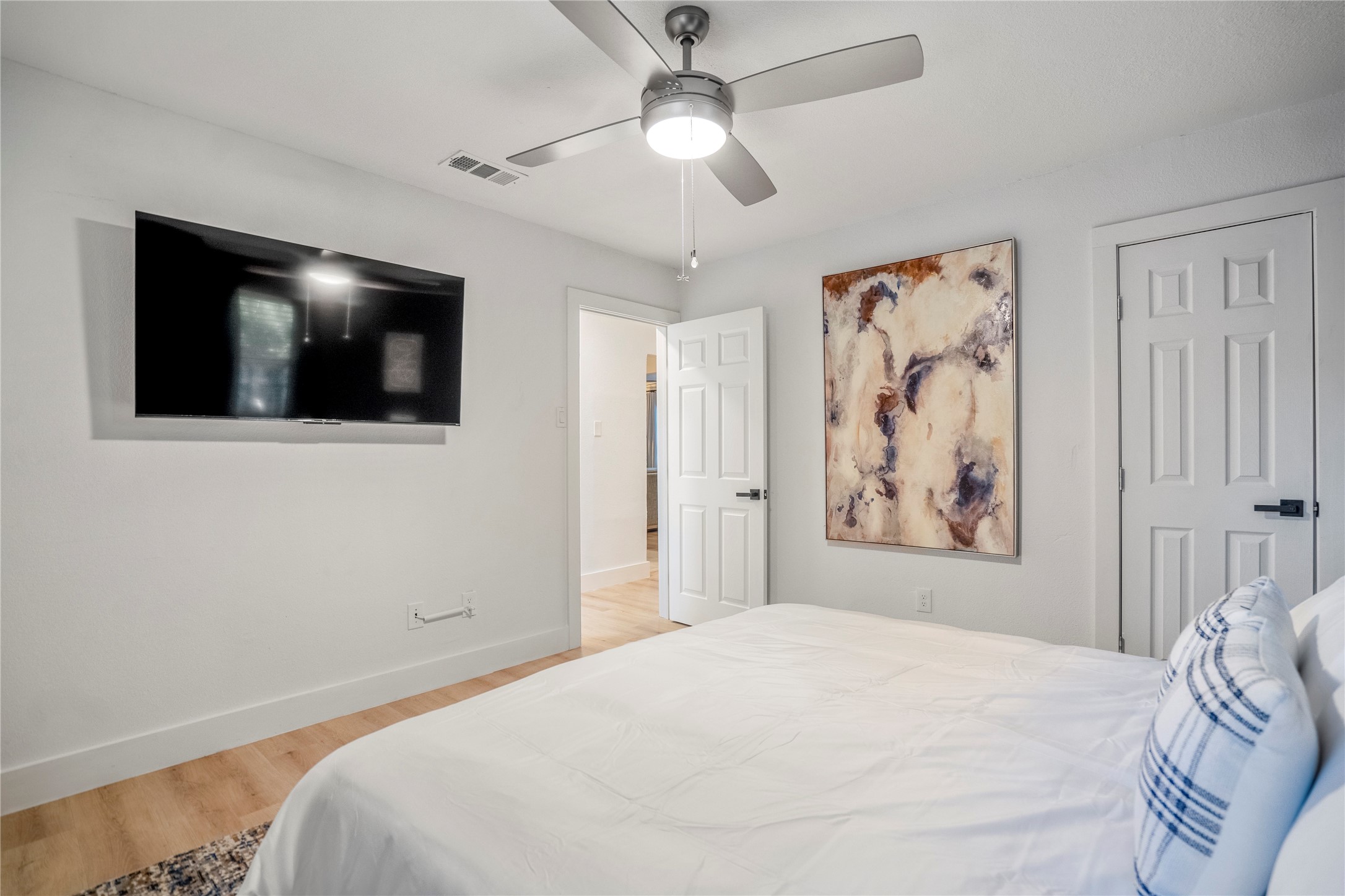 5202 Denmark Street Property Photo 22
