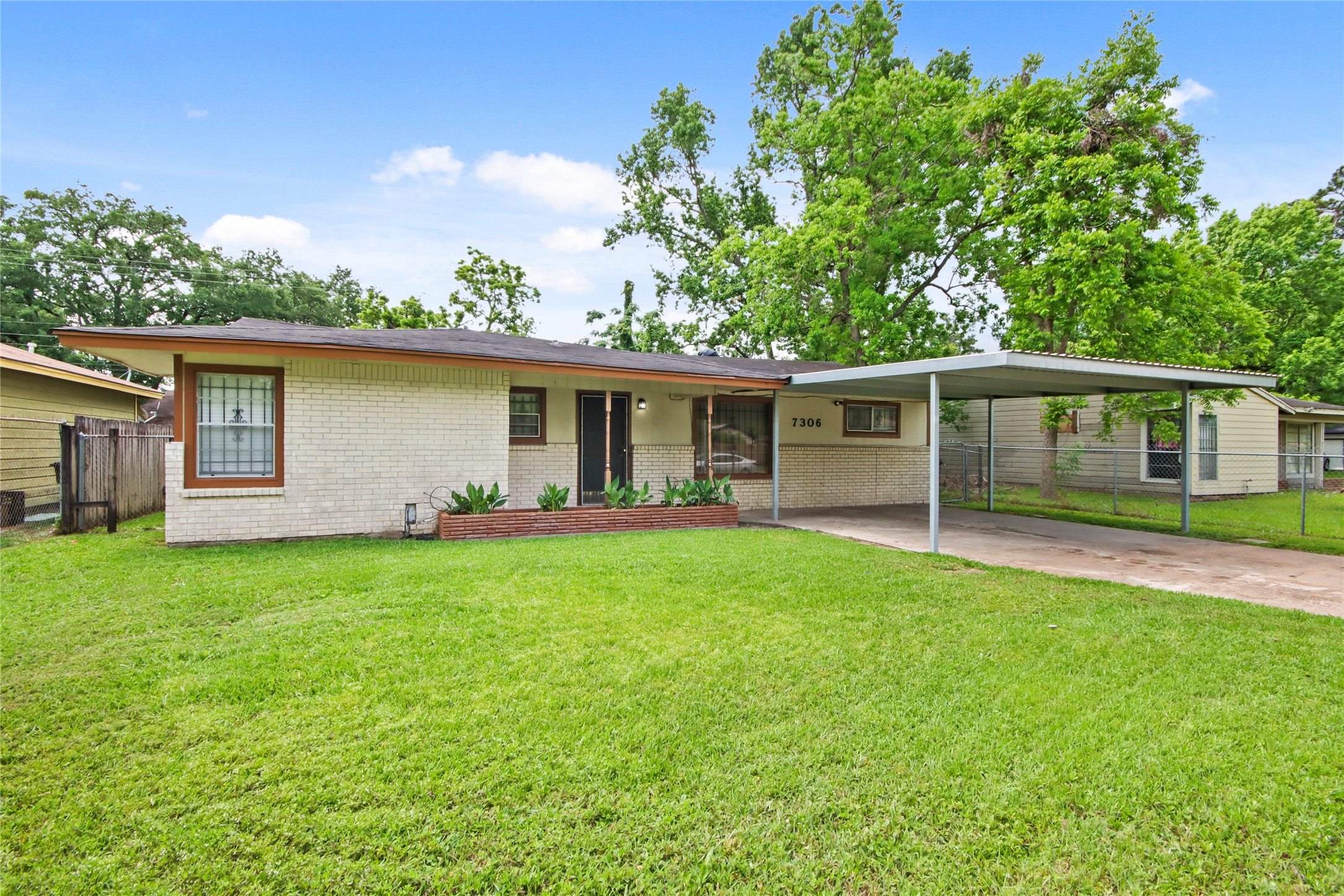 7306 Parker Road Property Photo 8