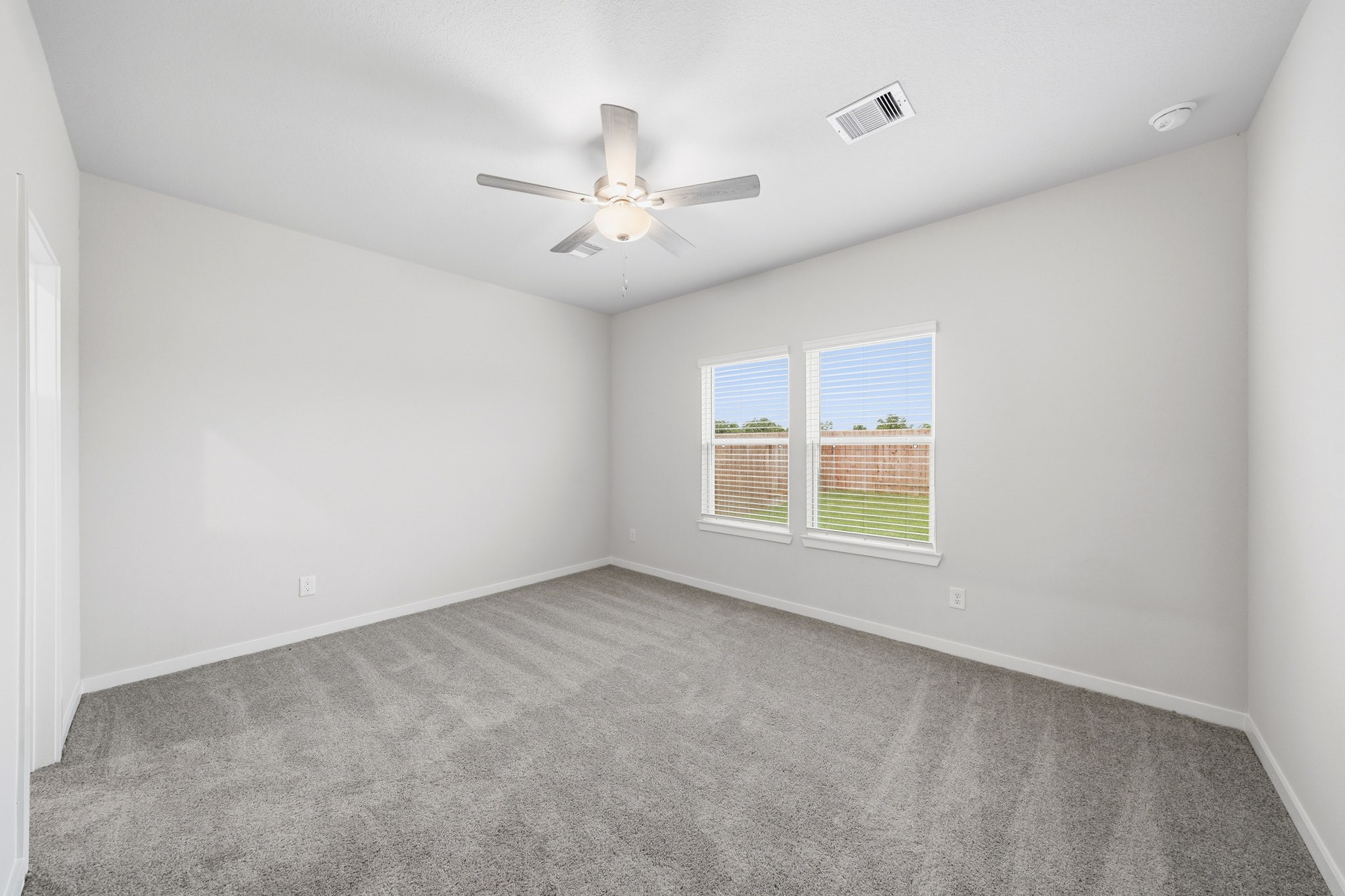 11630 Heritage Wind Drive Property Photo 5