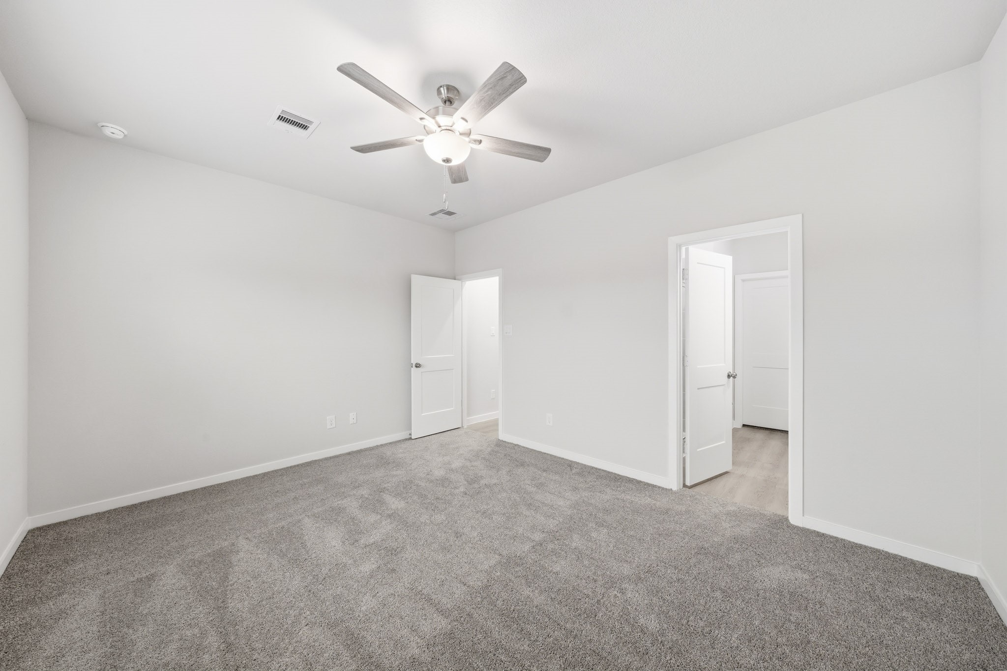 11630 Heritage Wind Drive Property Photo 6