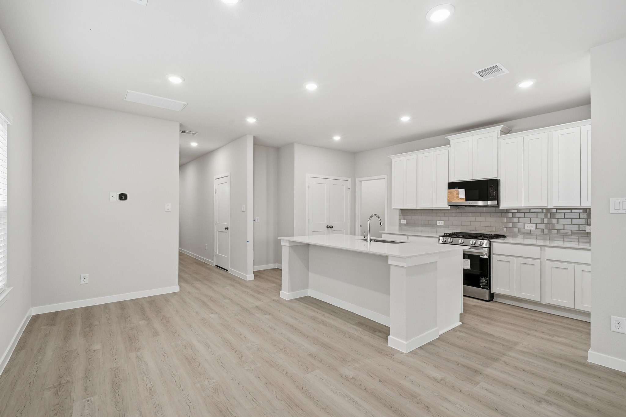 11630 Heritage Wind Drive Property Photo 14