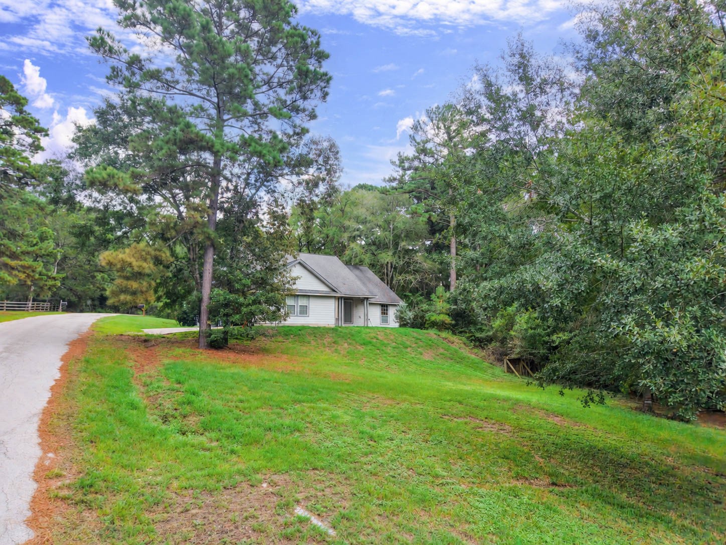 3555 County Road 325 Property Photo 1