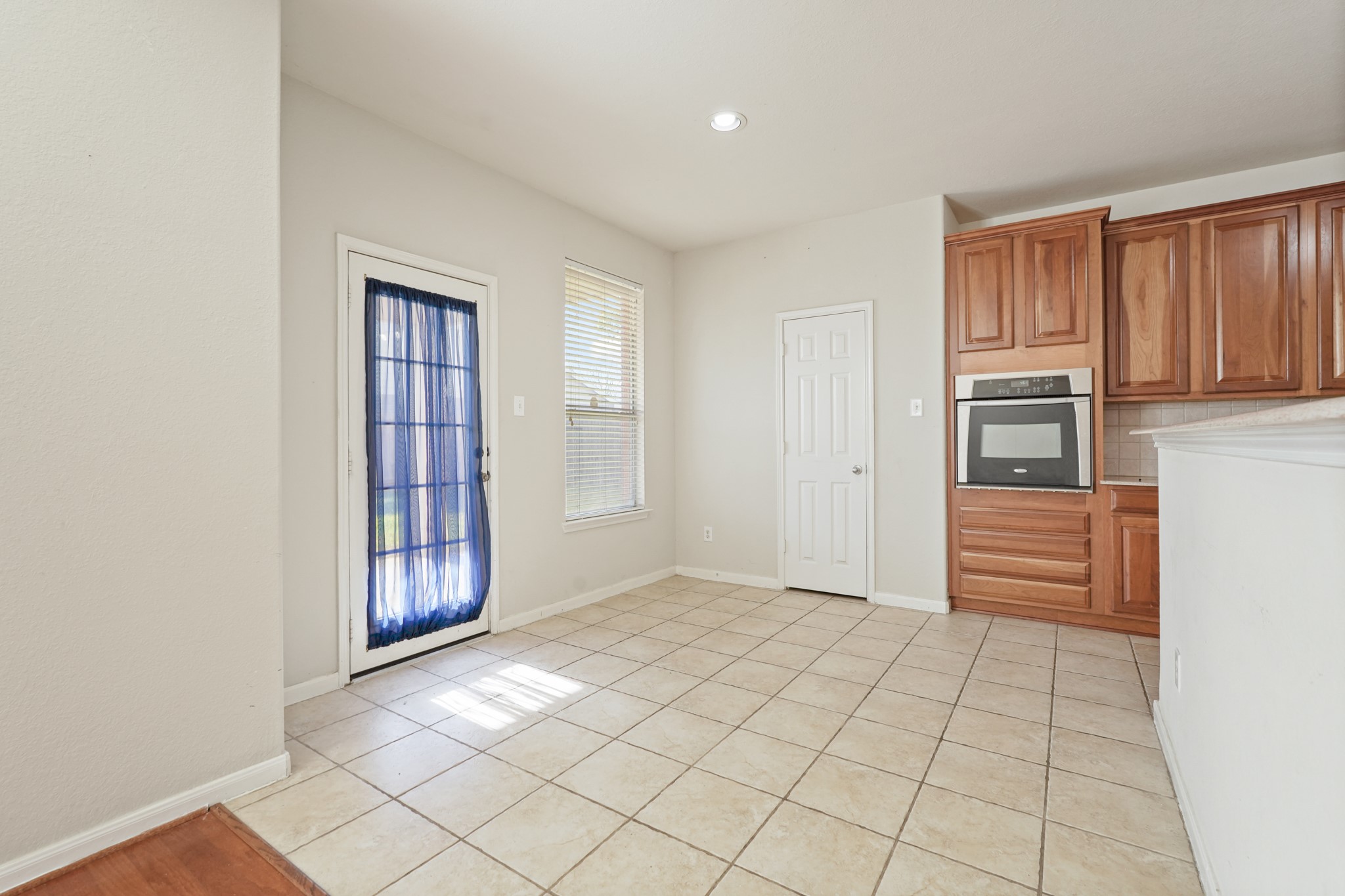 29650 Legends Green Drive Property Photo 17