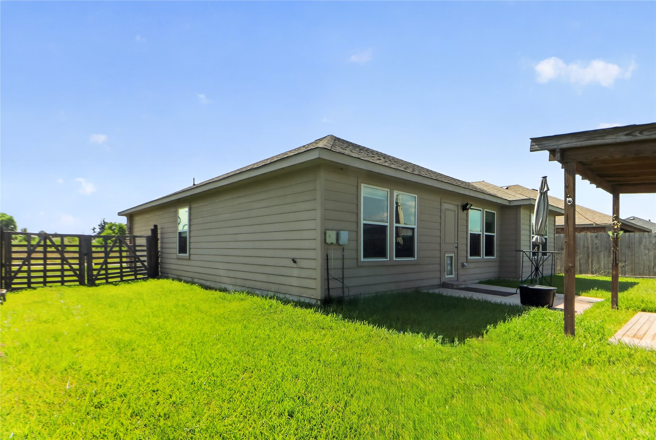 686 Road 5105 Property Photo 24