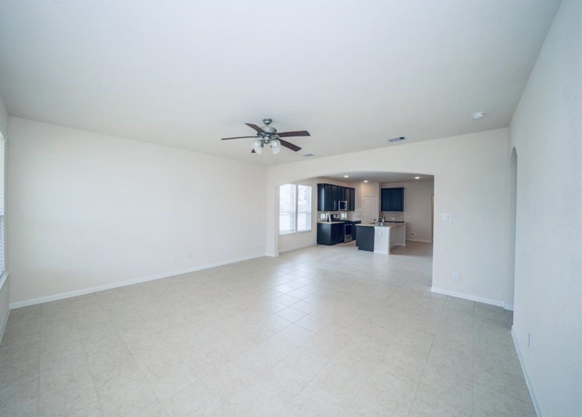 21710 Black Owl Drive Property Photo 4