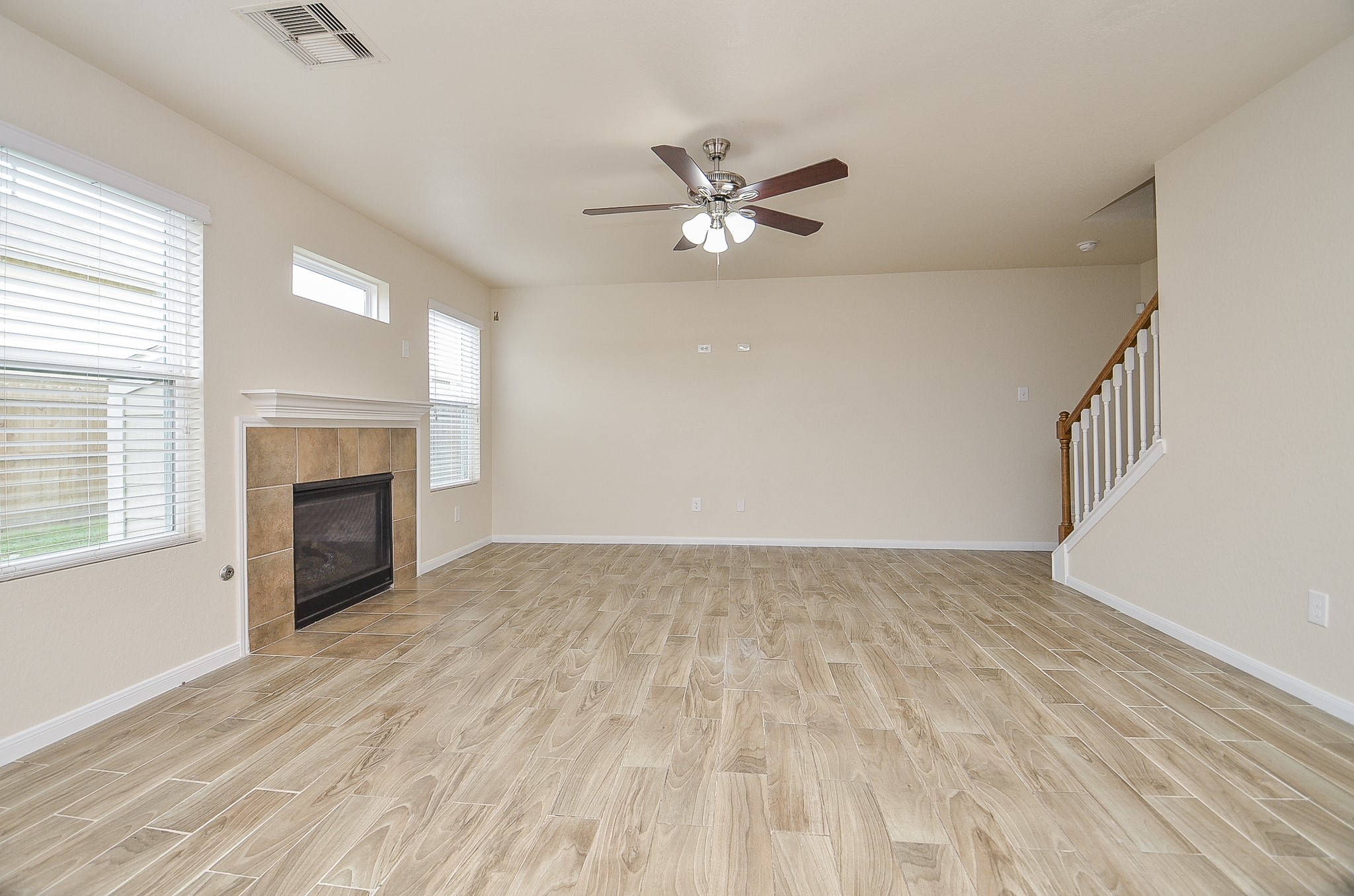 21610 Yeaney Drive Property Photo 12