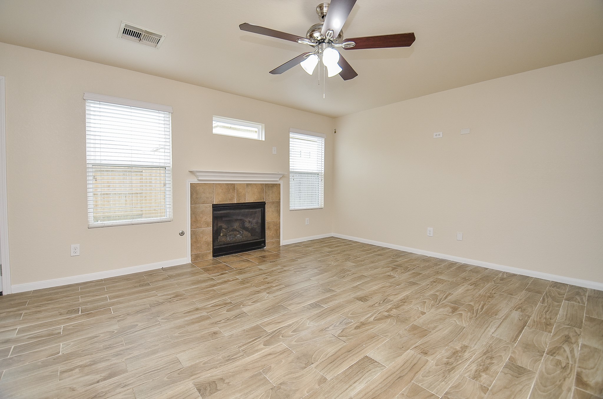 21610 Yeaney Drive Property Photo 13