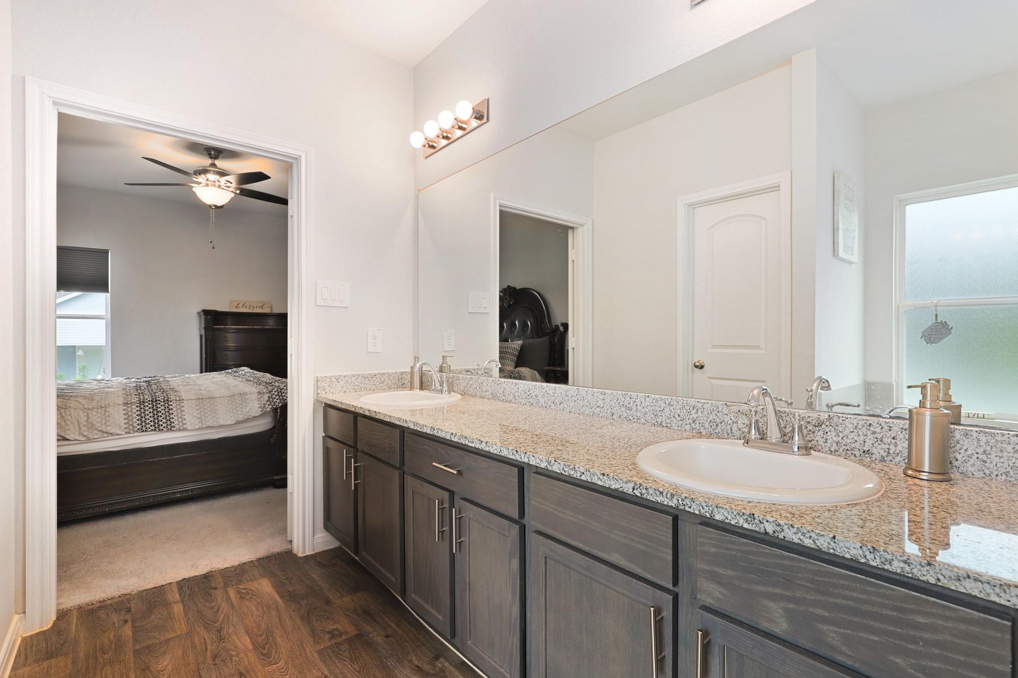 206 Iris Property Photo 24