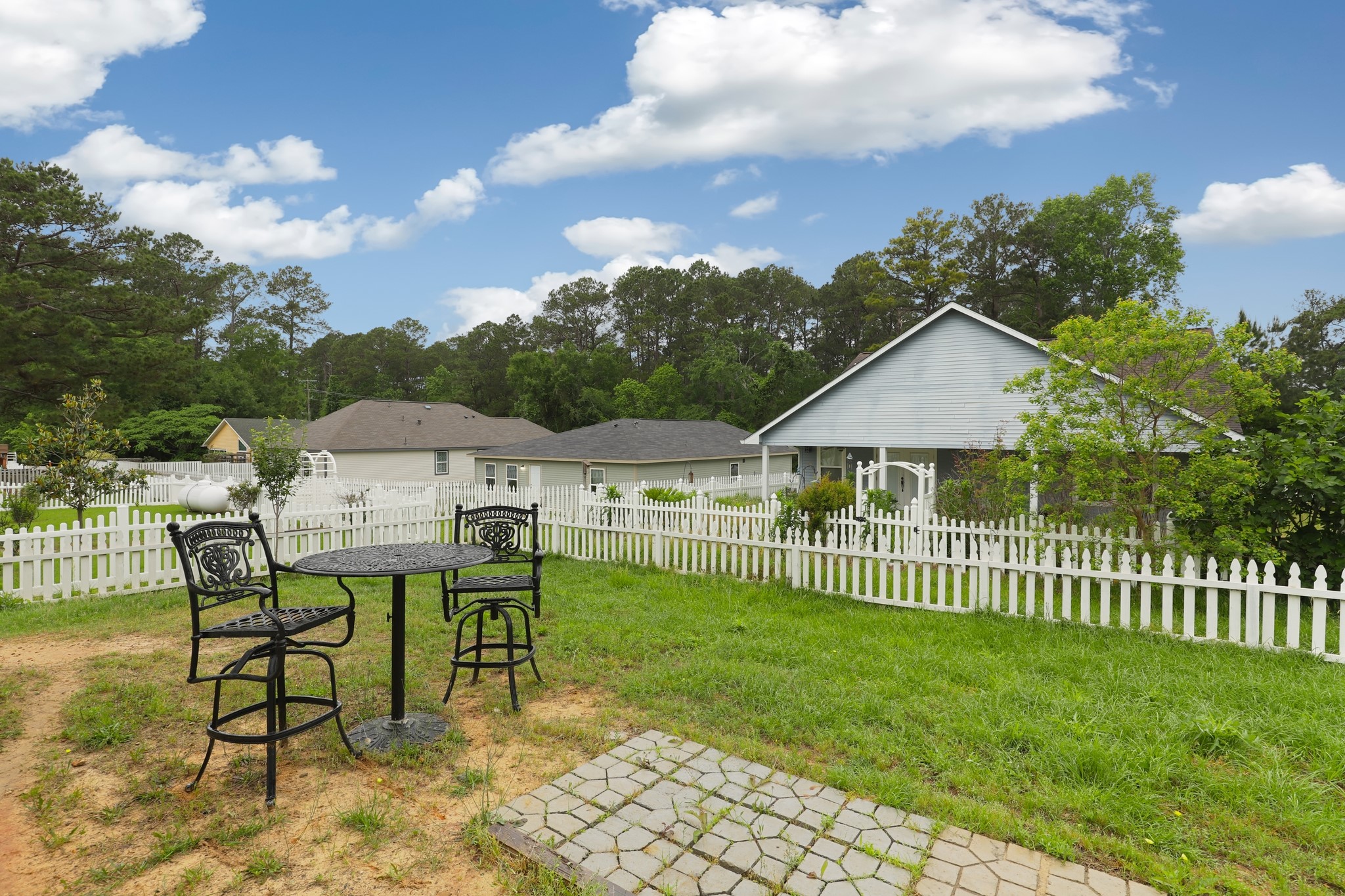 206 Iris Property Photo 40