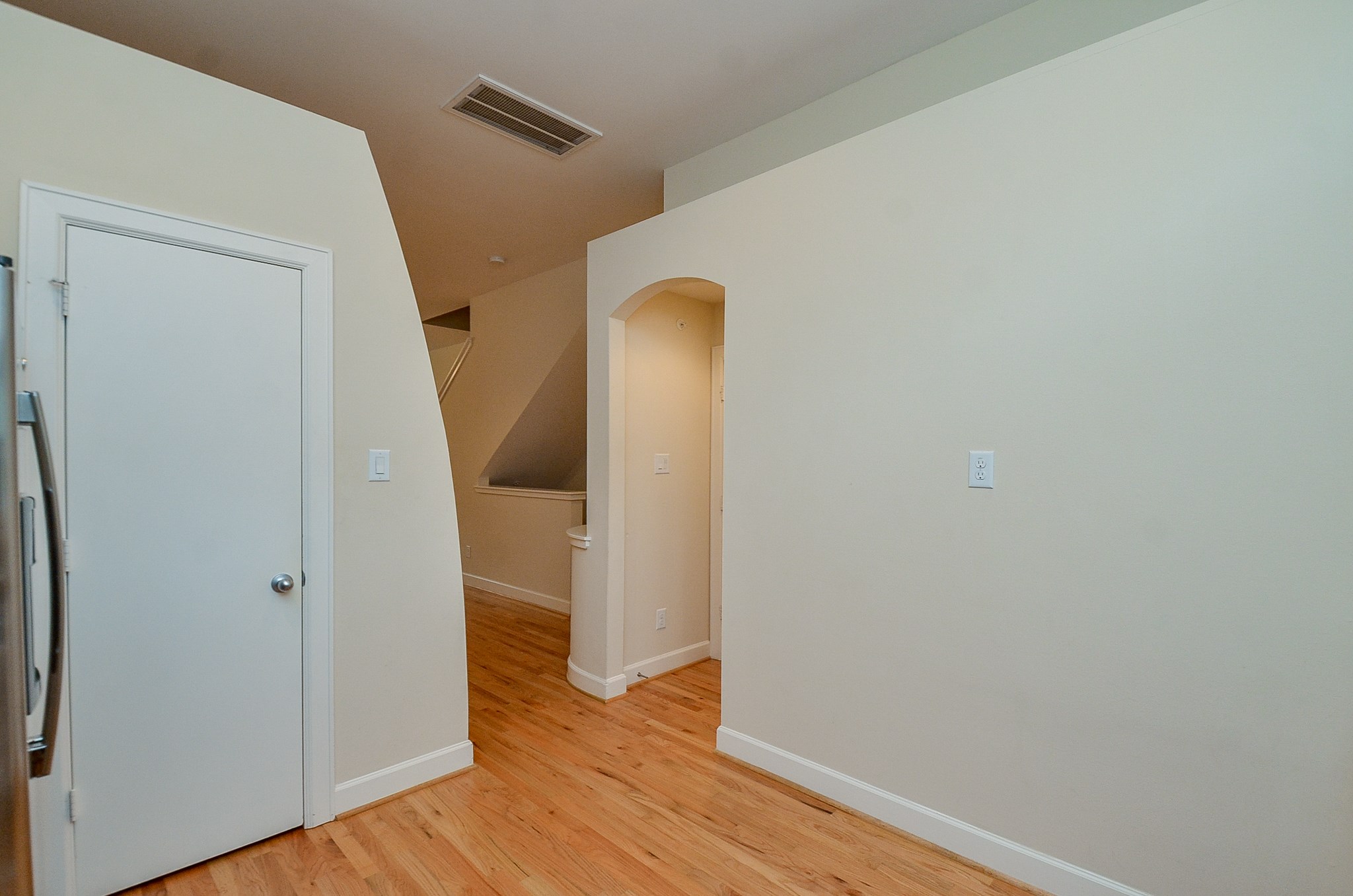 11315 S Main Street 301 Property Photo 7