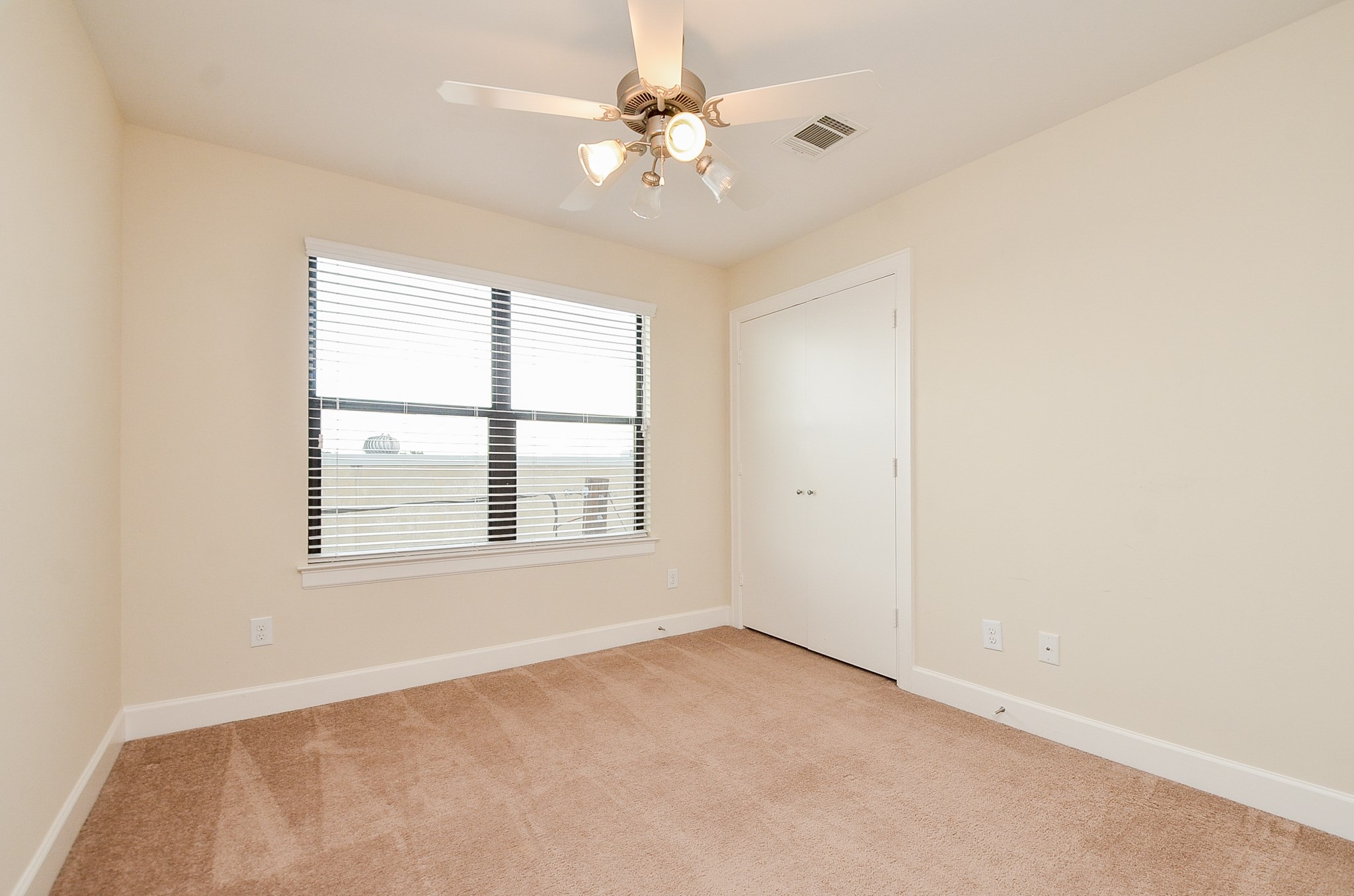 11315 S Main Street 301 Property Photo 20