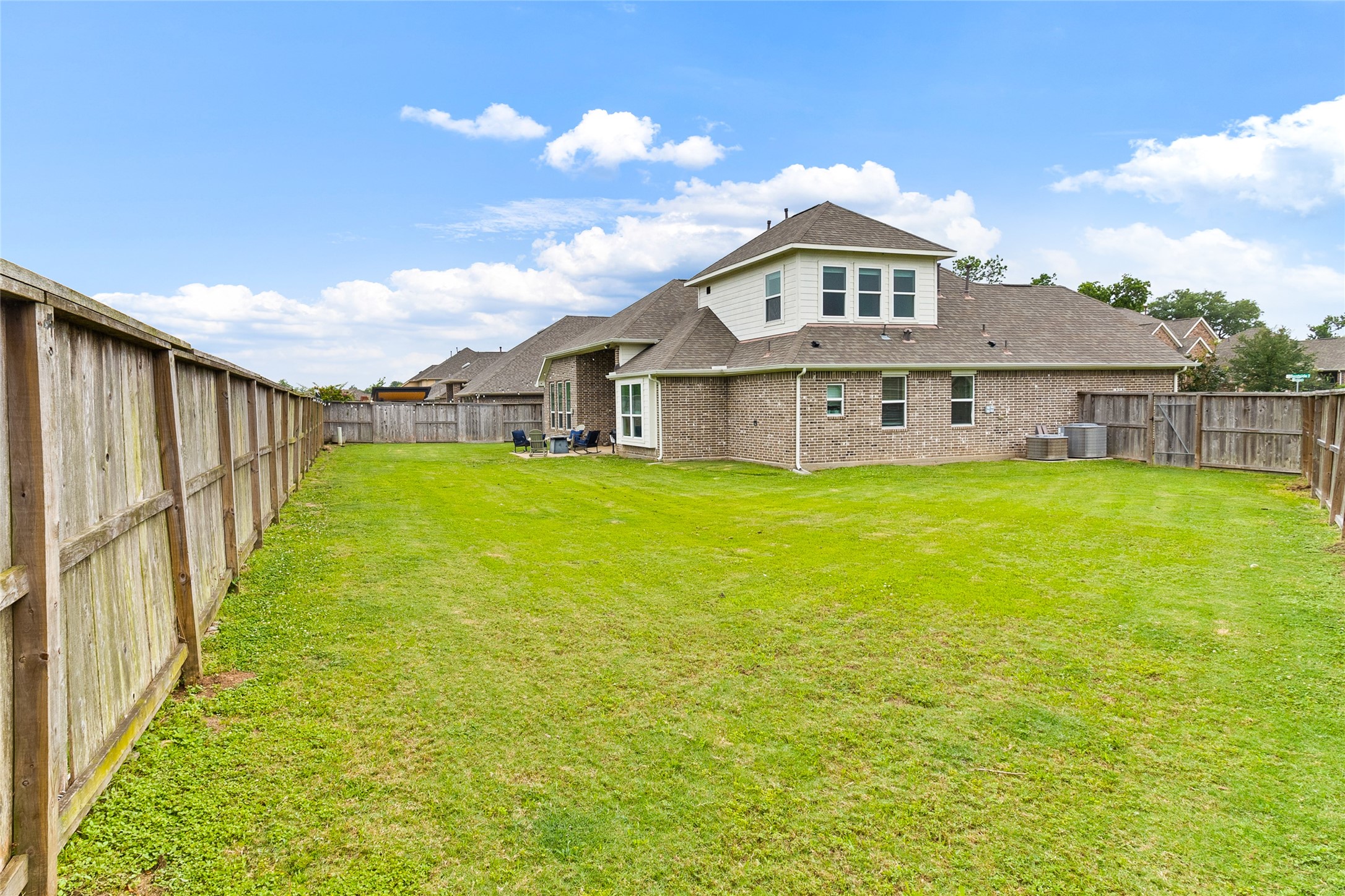 308 Bentside Place Property Photo 2