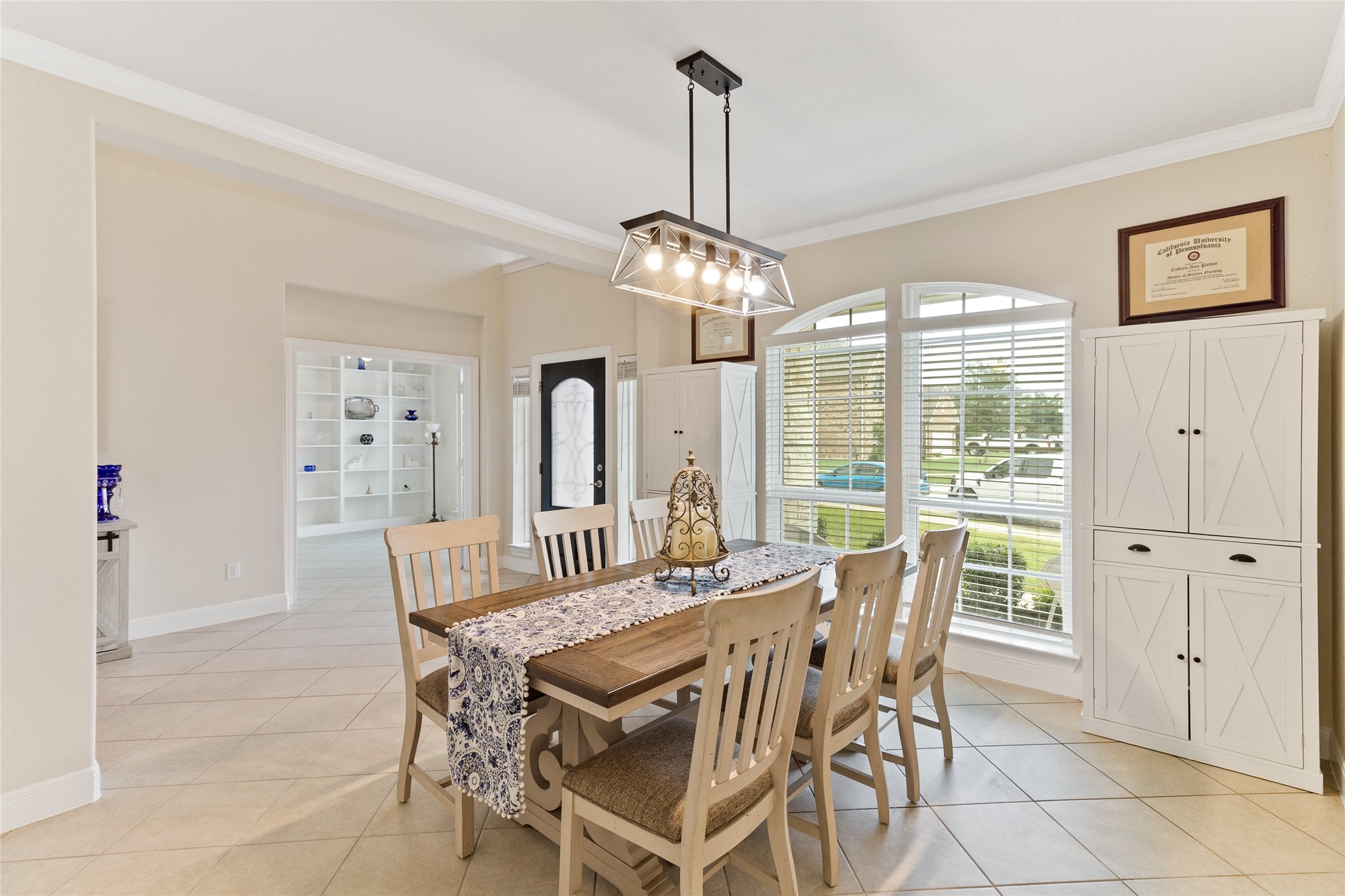 308 Bentside Place Property Photo 8
