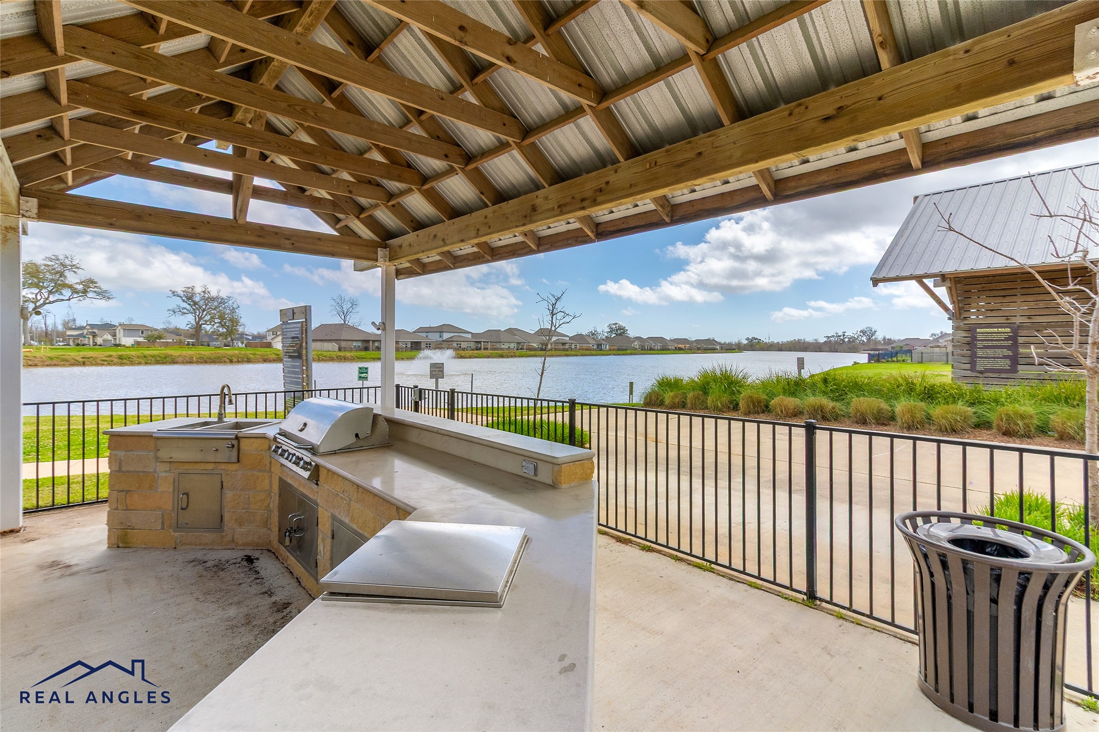 308 Bentside Place Property Photo 43