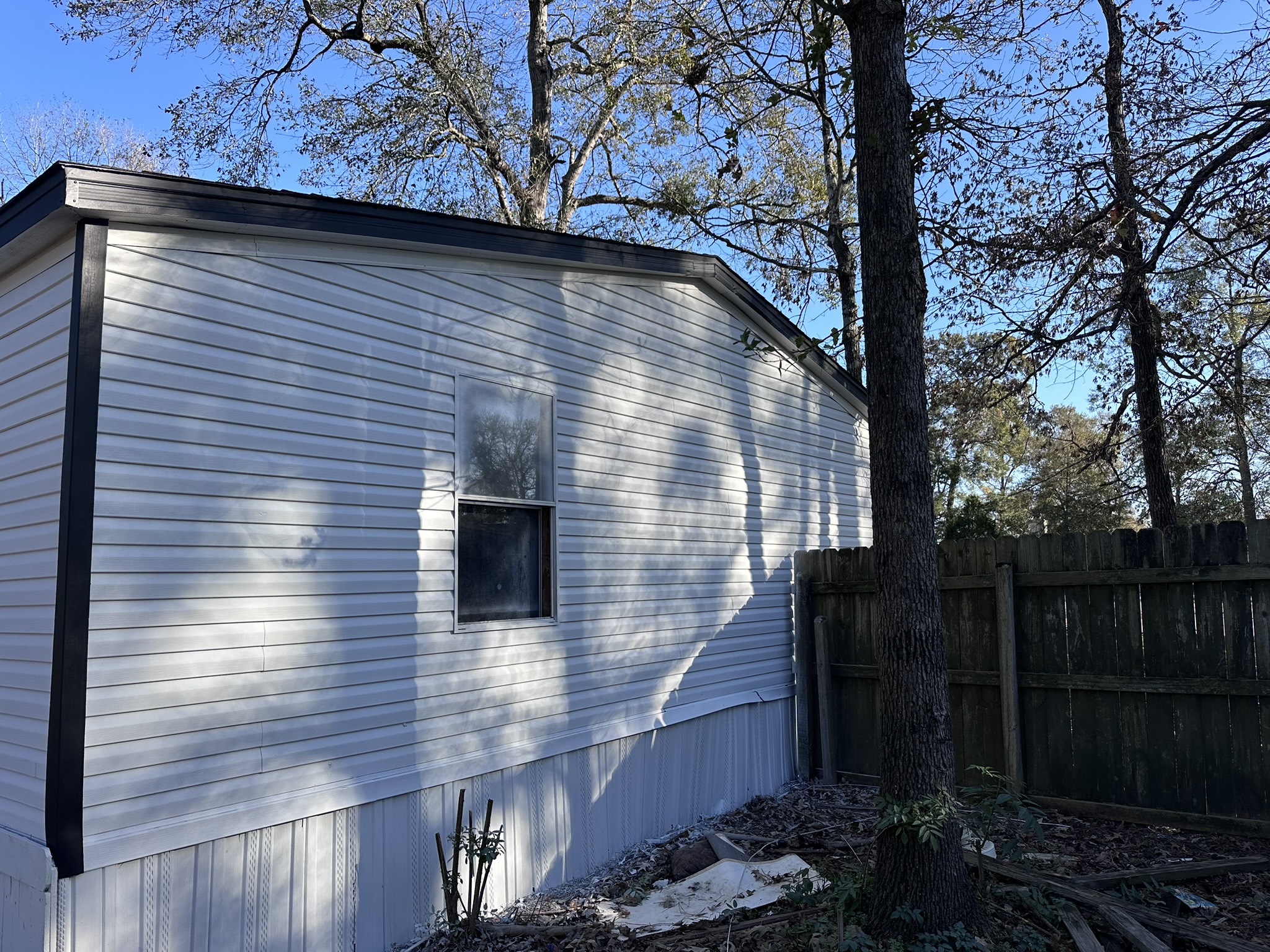16443 Brittany Way Property Photo 6