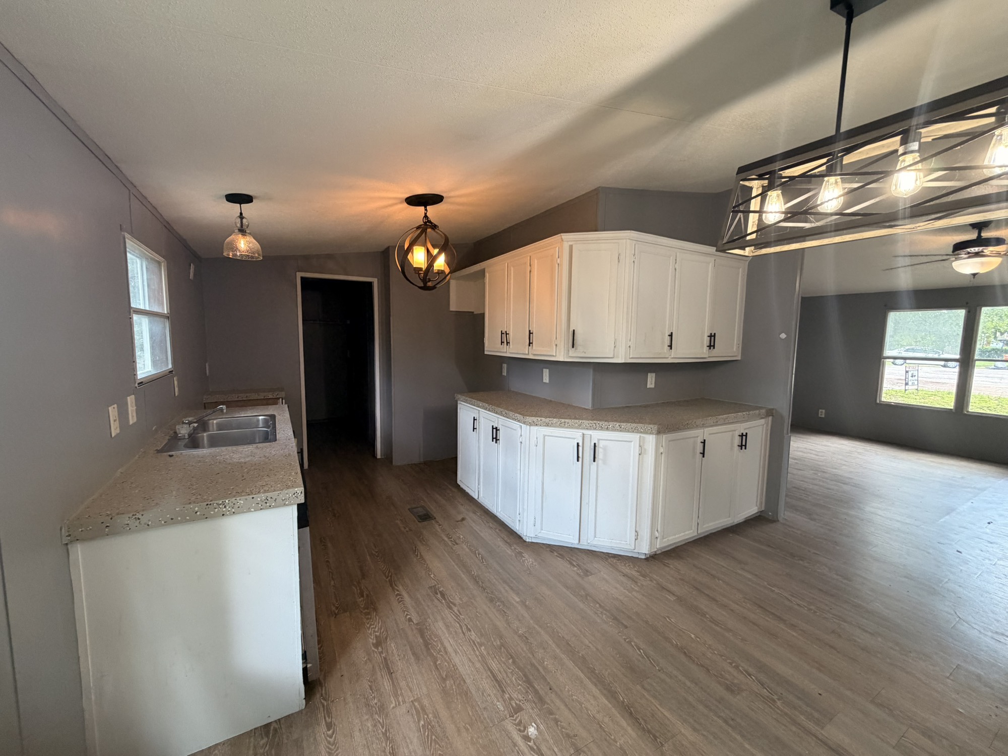 16443 Brittany Way Property Photo 14