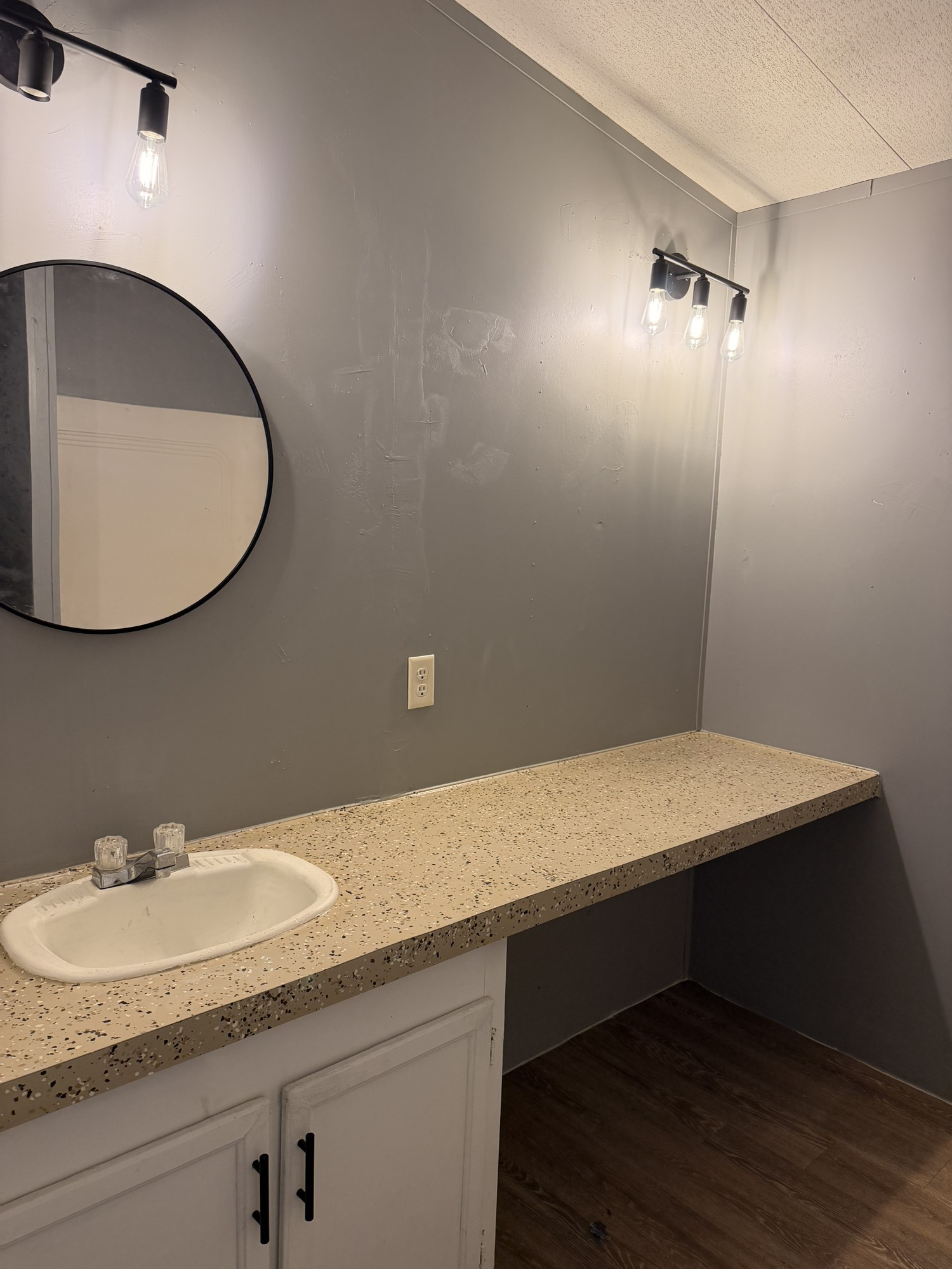 16443 Brittany Way Property Photo 23