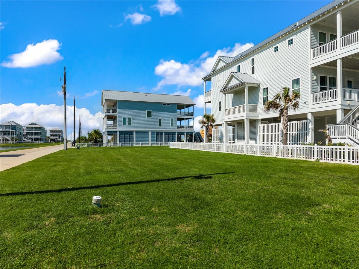 11366 Beachside Drive Property Photo 7