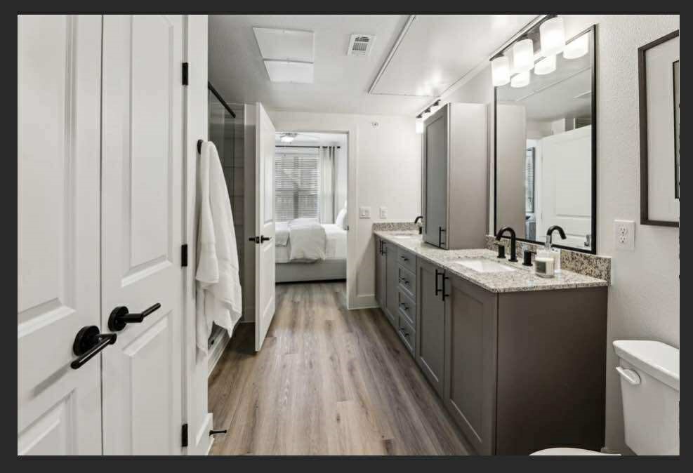 4000 Anserra Trail C Property Photo 9