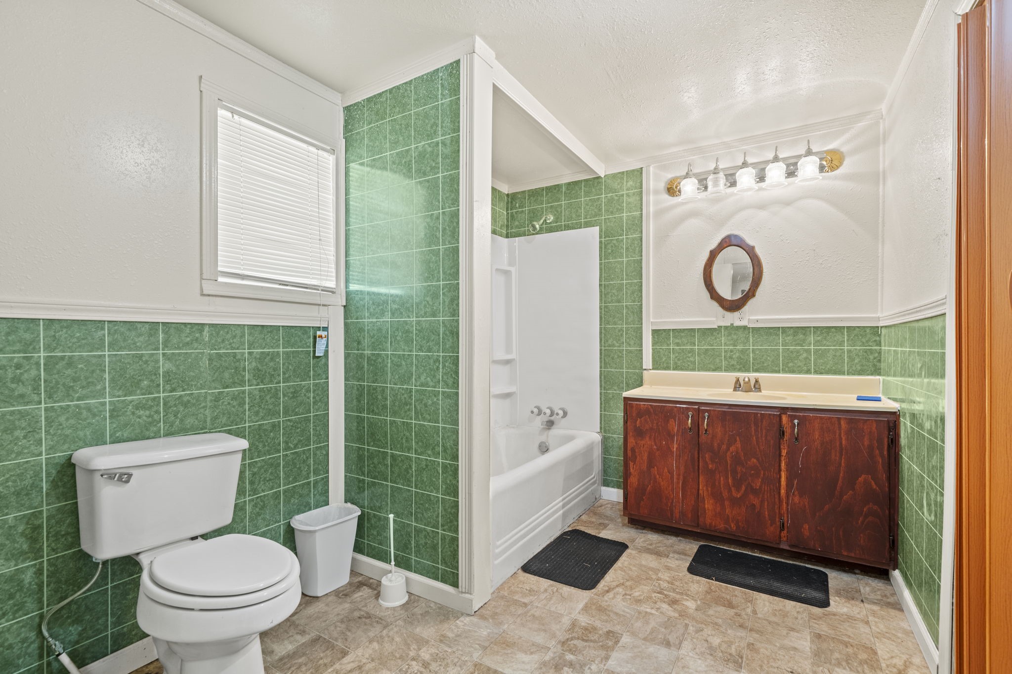 7033 Fm County Road 957 Property Photo 16
