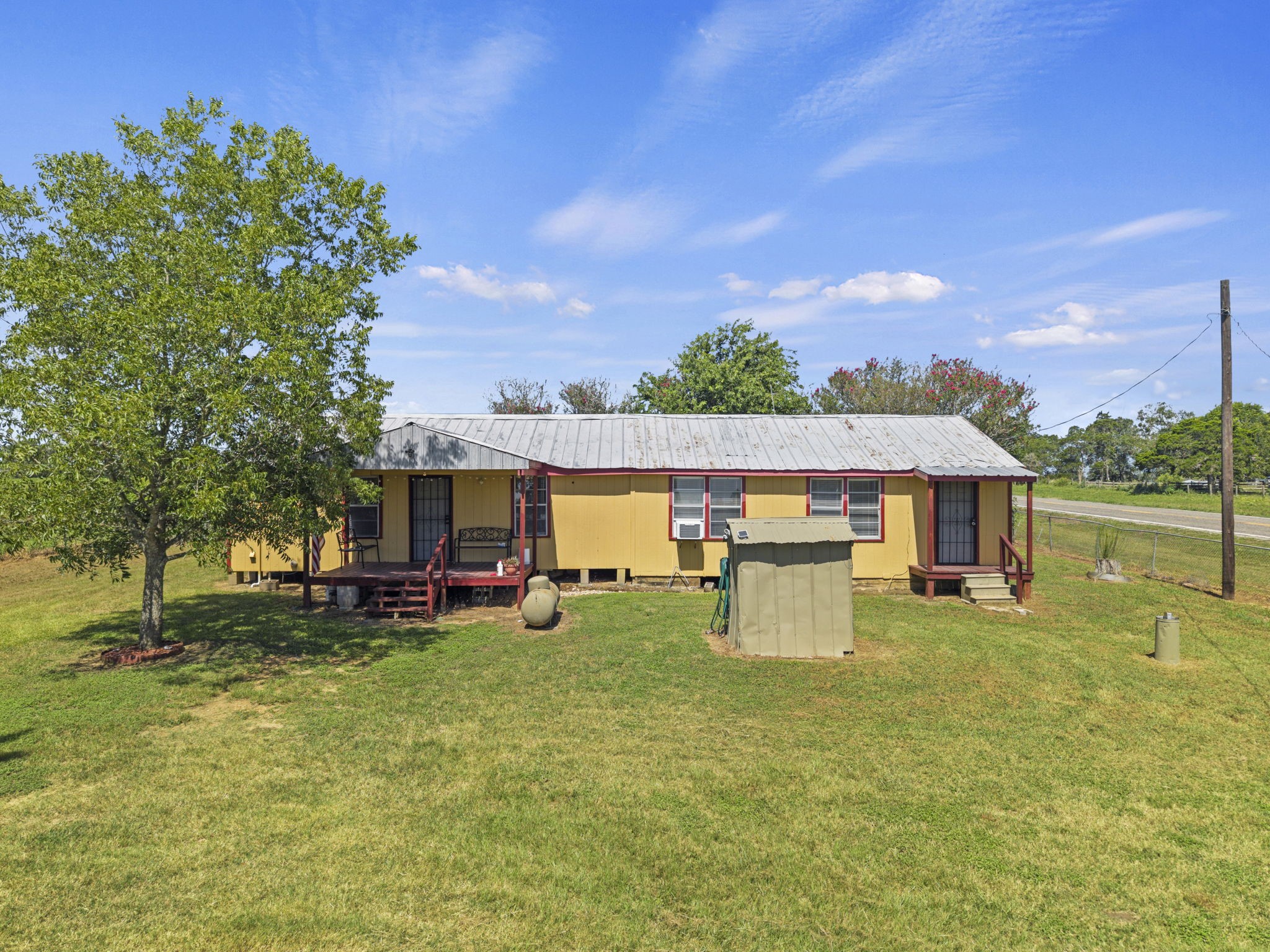 7033 Fm County Road 957 Property Photo 27