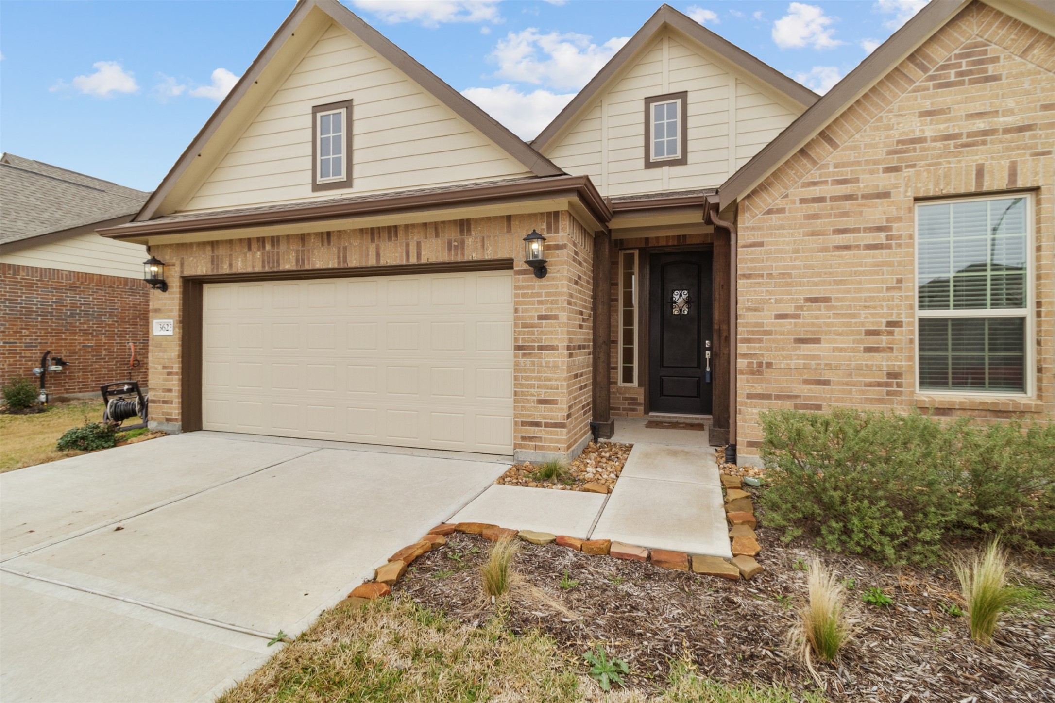 3623 Rock Ledge Drive Property Photo