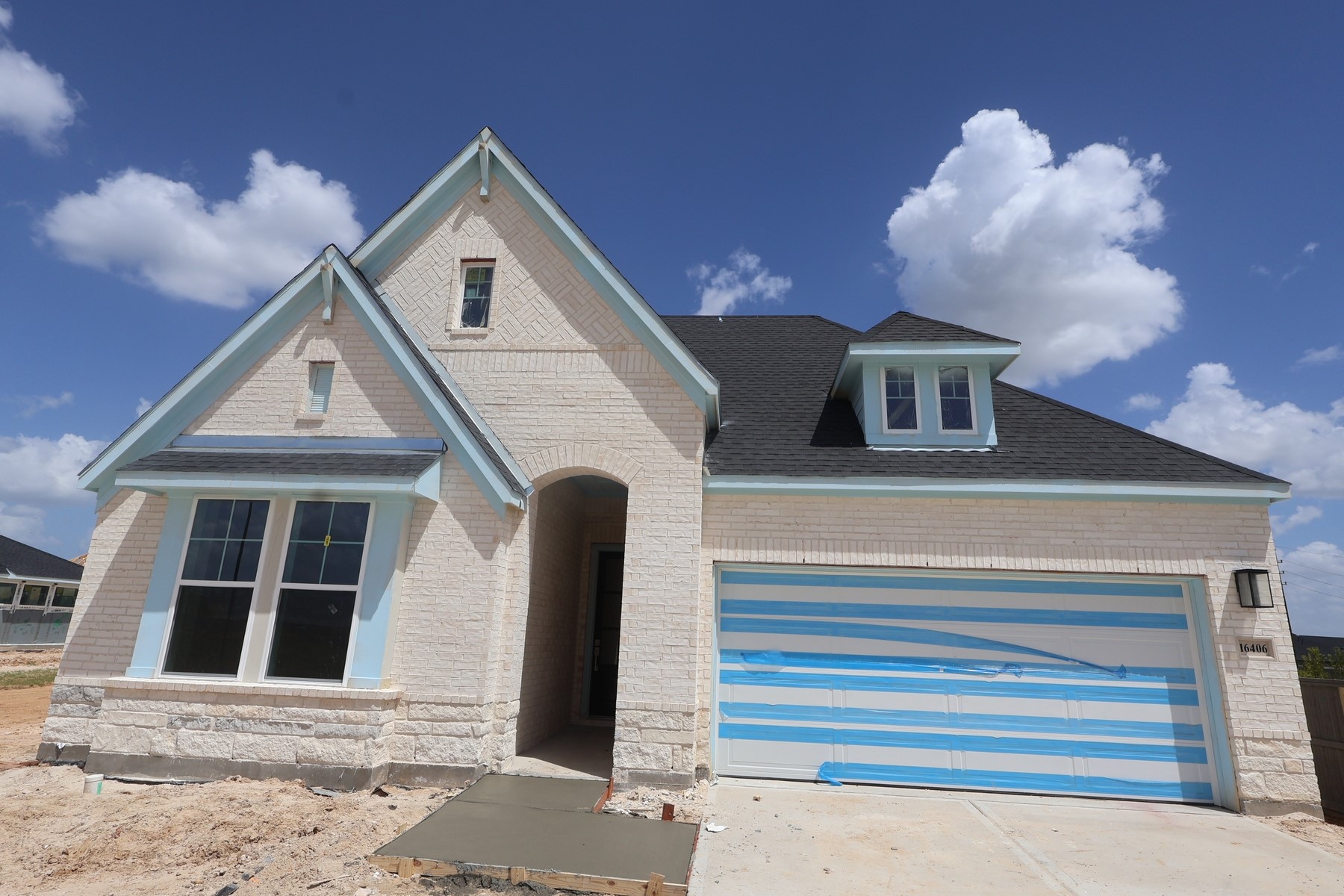 16406 Switchgrass Grove Lane Property Photo 5