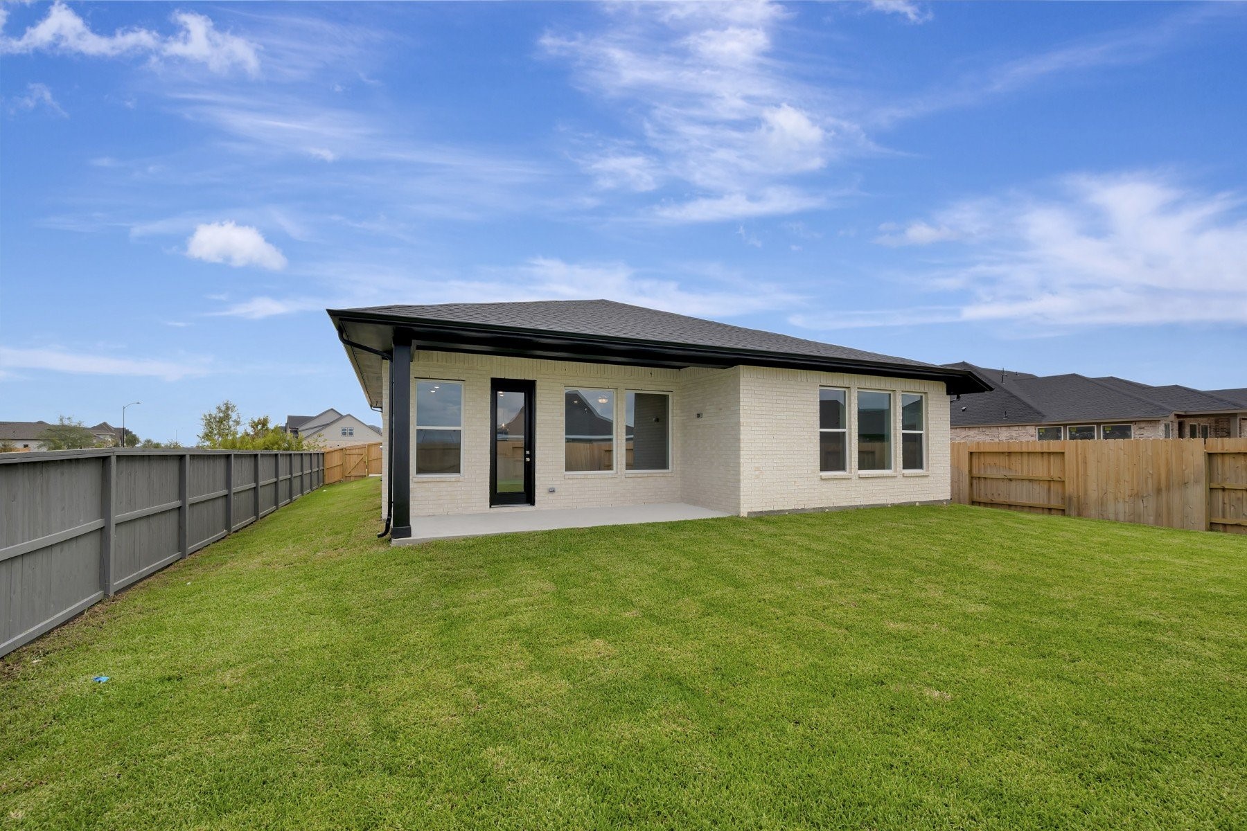 16406 Switchgrass Grove Lane Property Photo 6