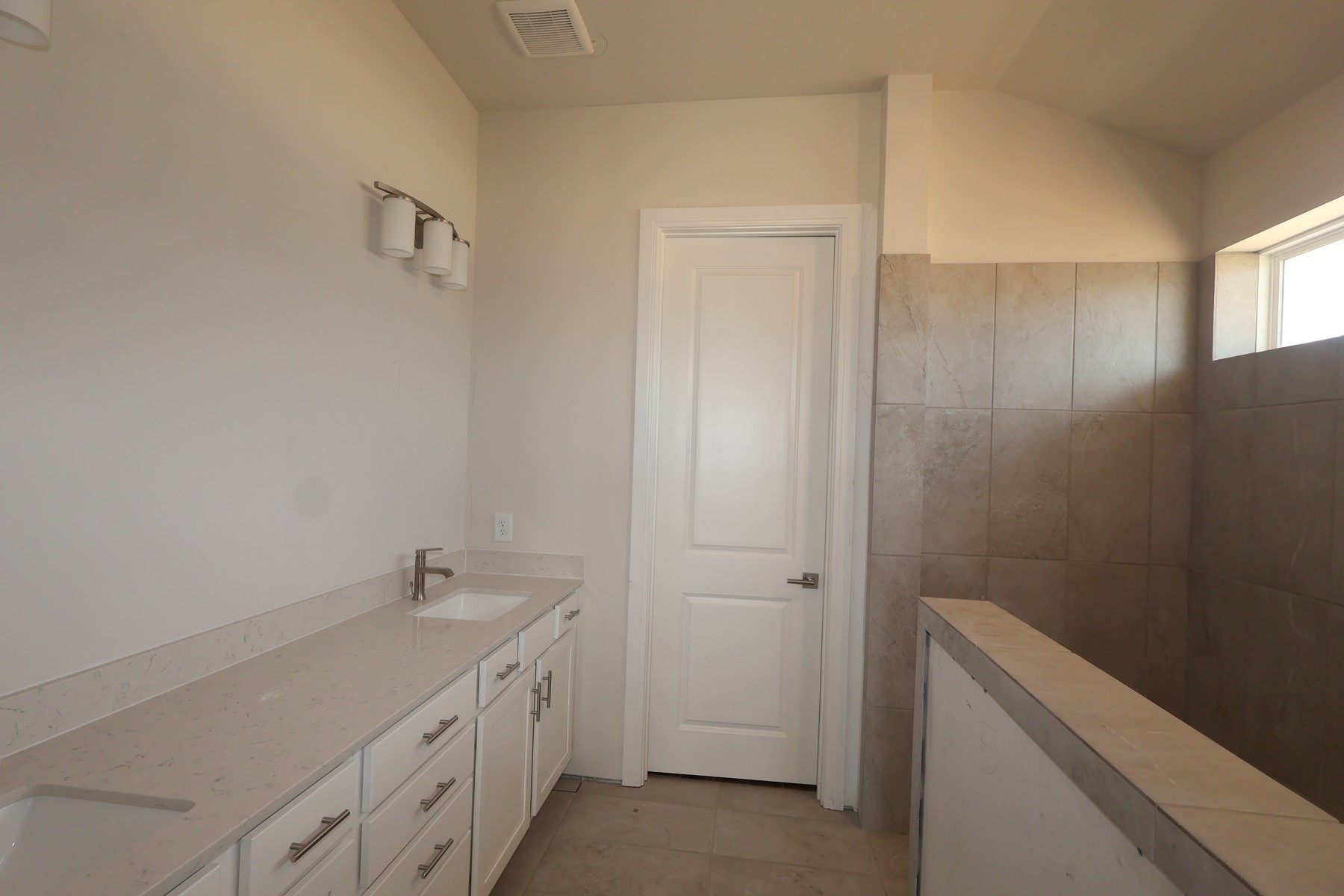 16406 Switchgrass Grove Lane Property Photo 13