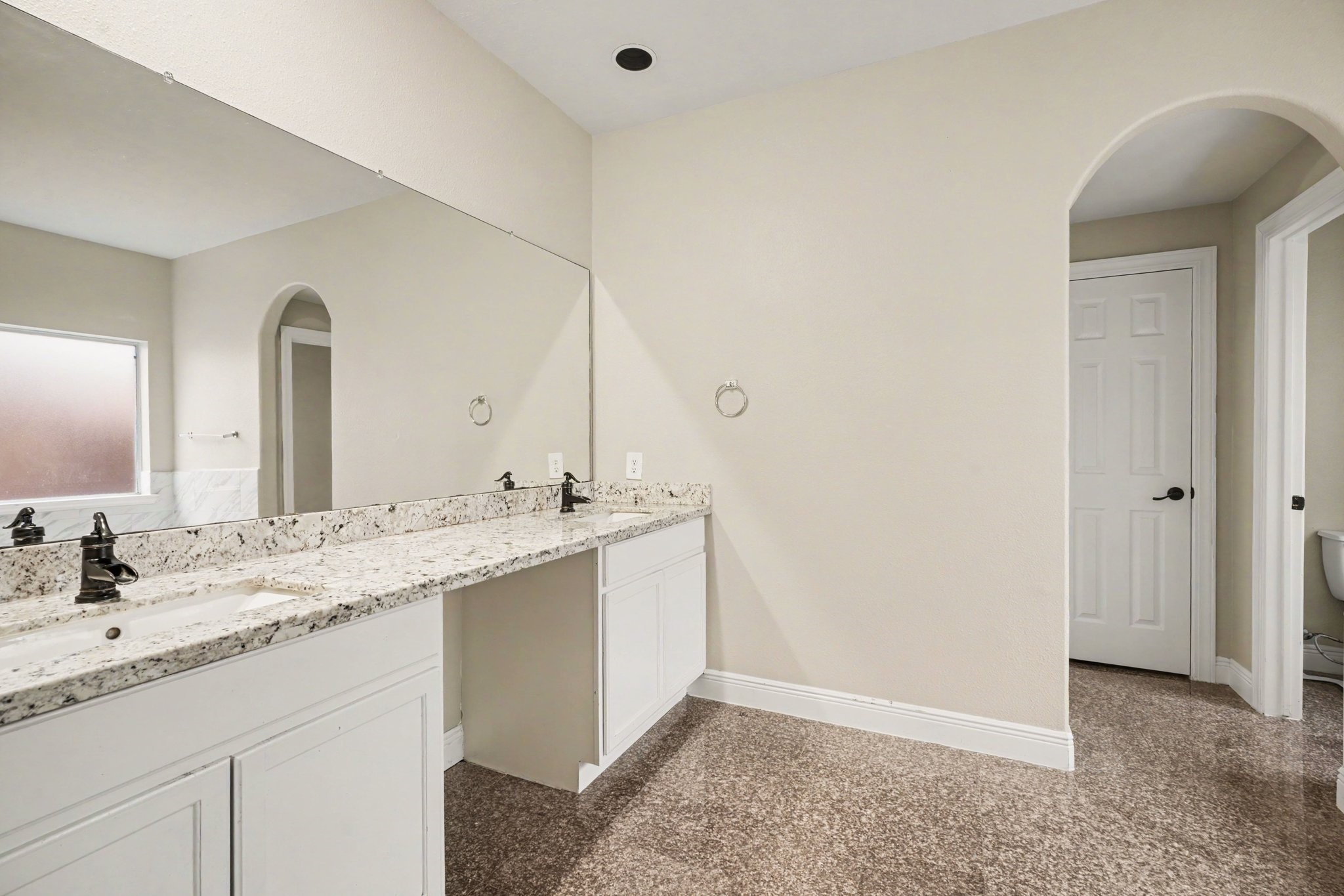 3808 Armand Drive Property Photo 12