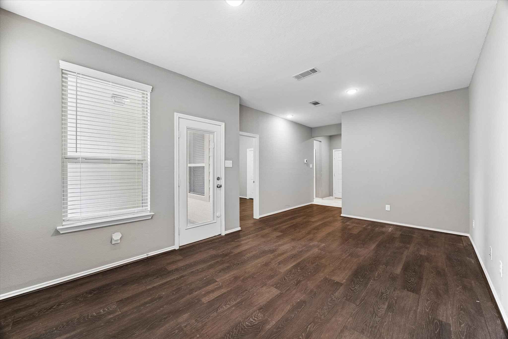 8612 Cedardale Park Drive Property Photo 13