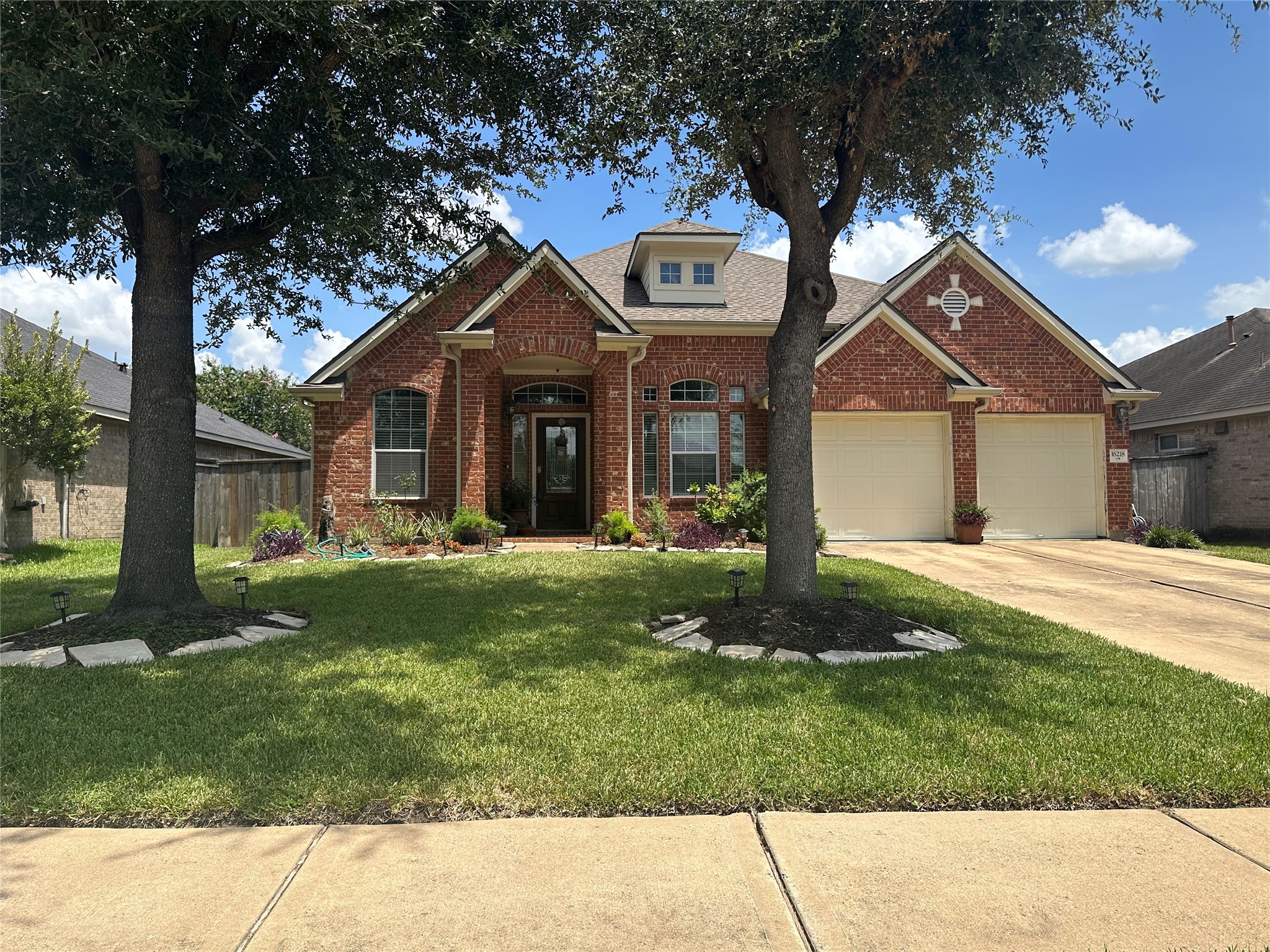 16218 Saxon Hollow Lane Property Photo