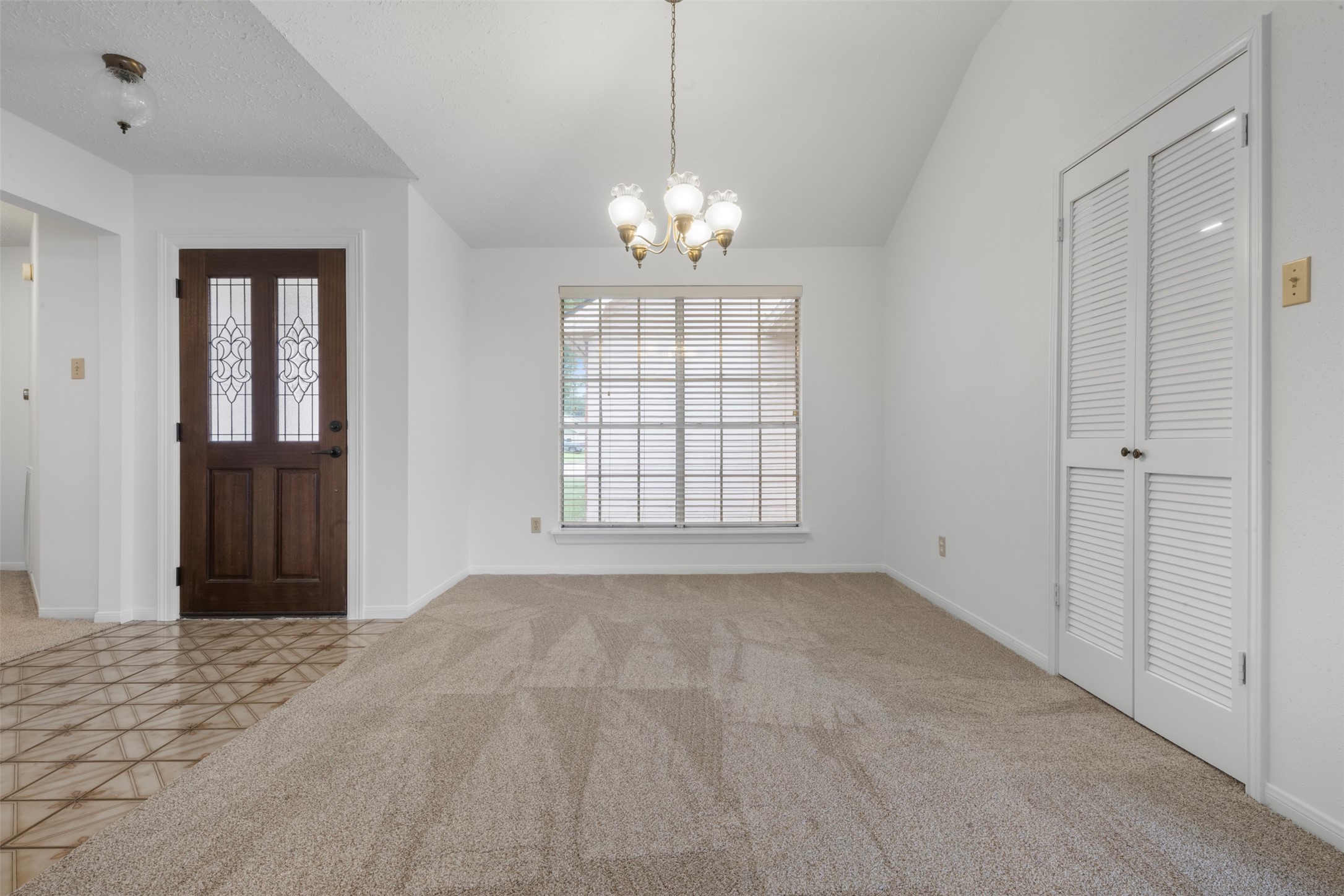 25802 Chapel Ridge Lane Property Photo 5