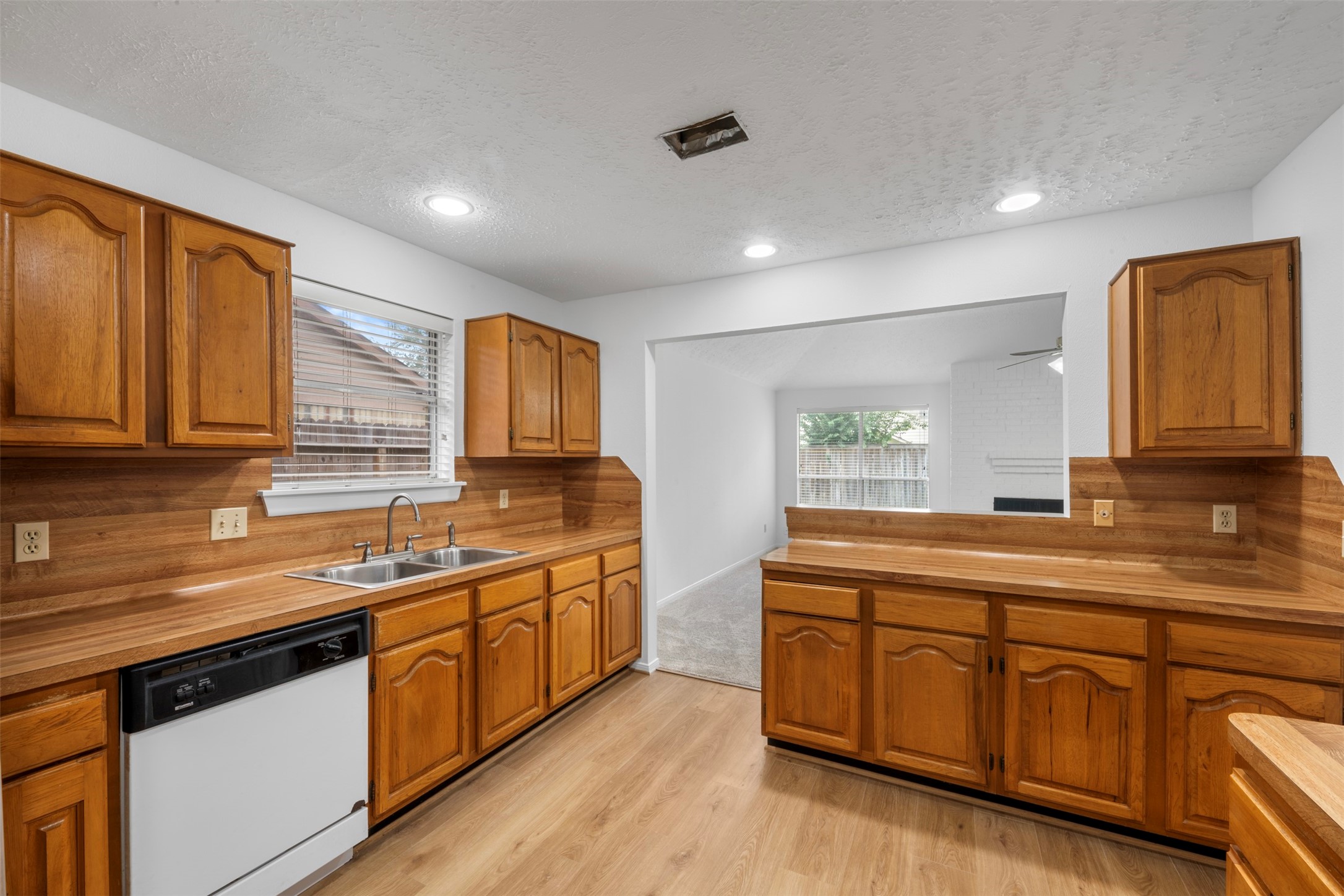 25802 Chapel Ridge Lane Property Photo 8