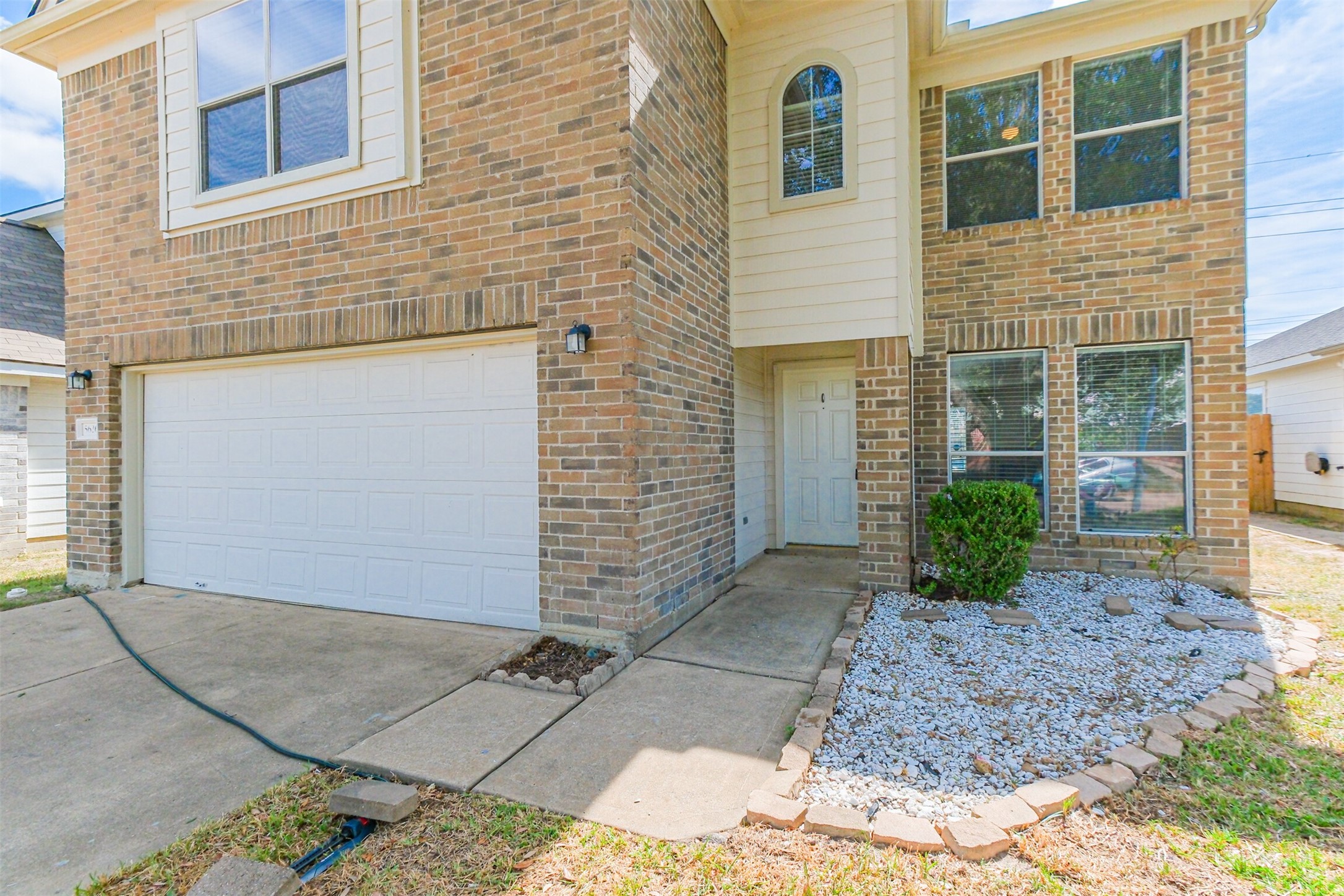 5626 Calm Court Property Photo 3