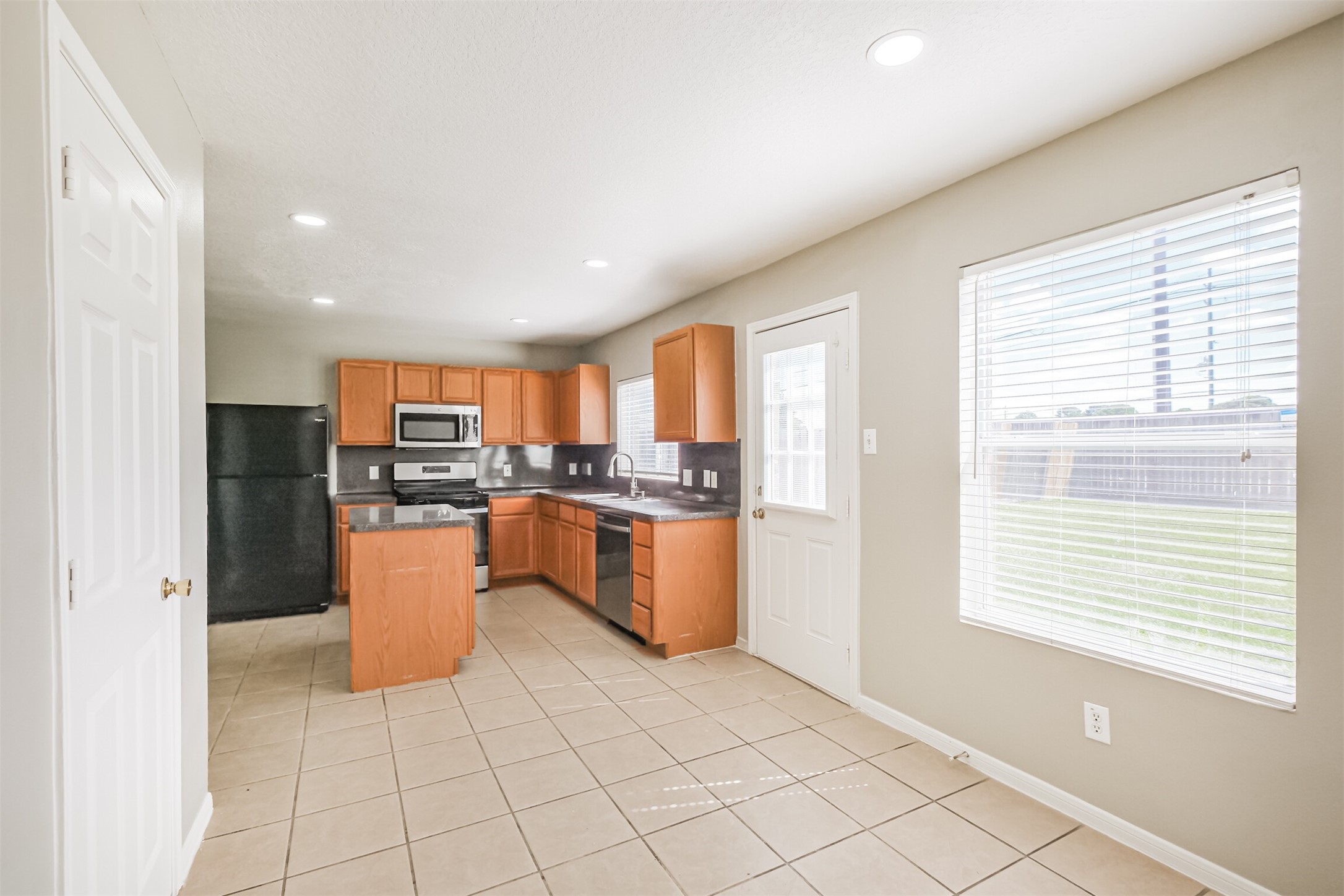 5626 Calm Court Property Photo 9